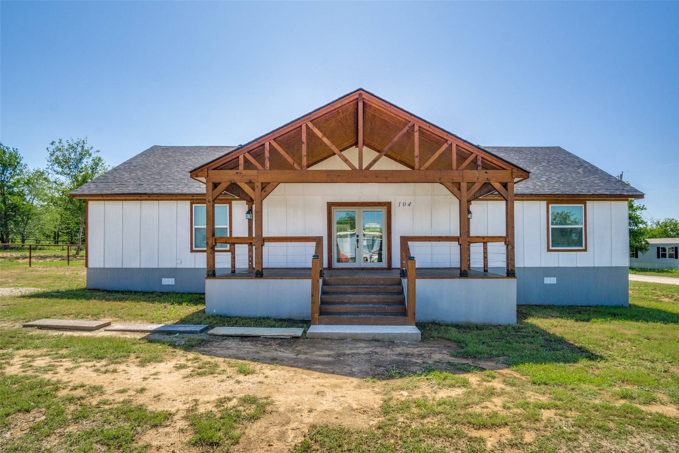 Runaway Bay, TX 76426,104 Buffalo CT