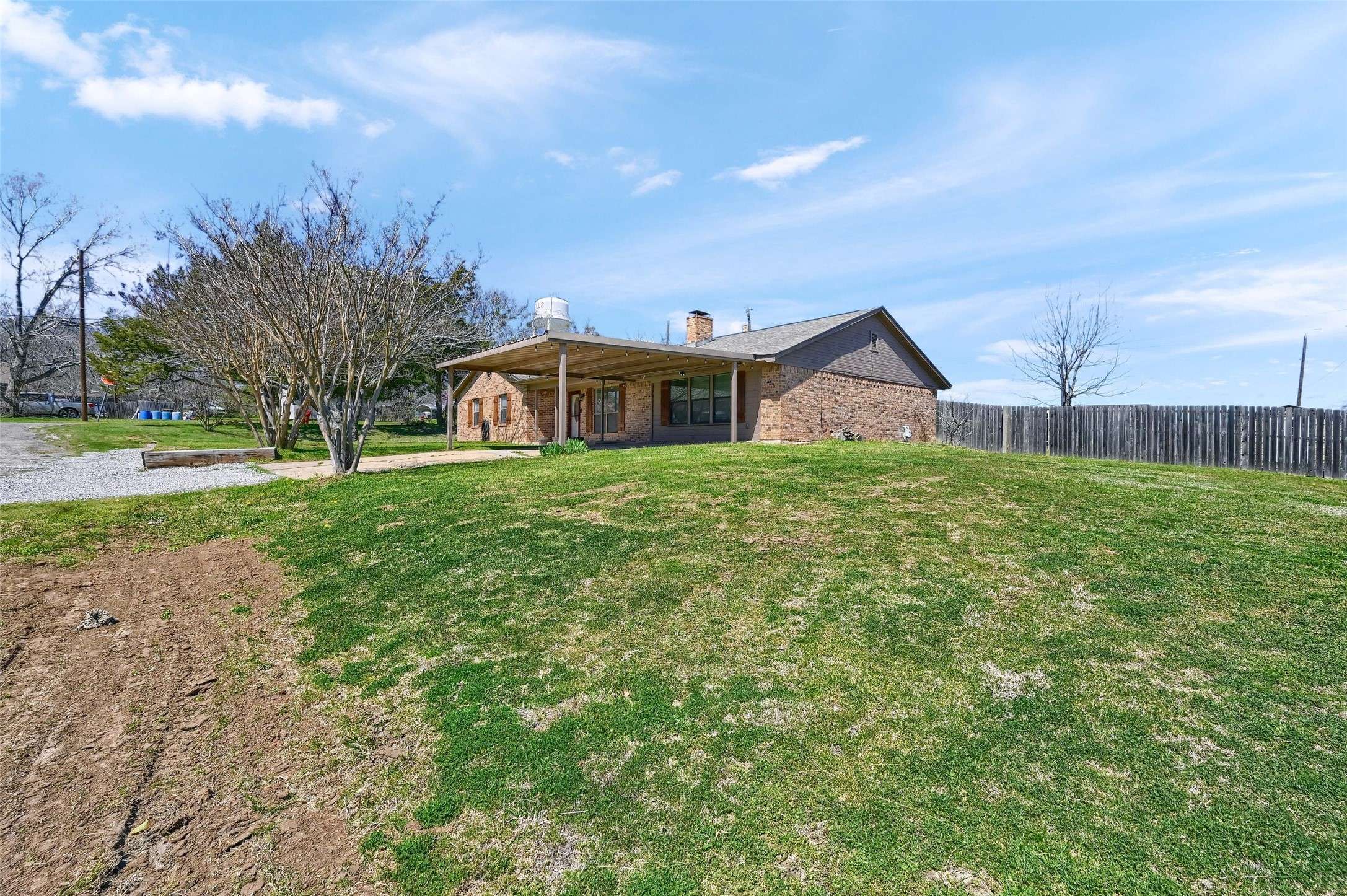 Bells, TX 75414,205 W Sherman ST