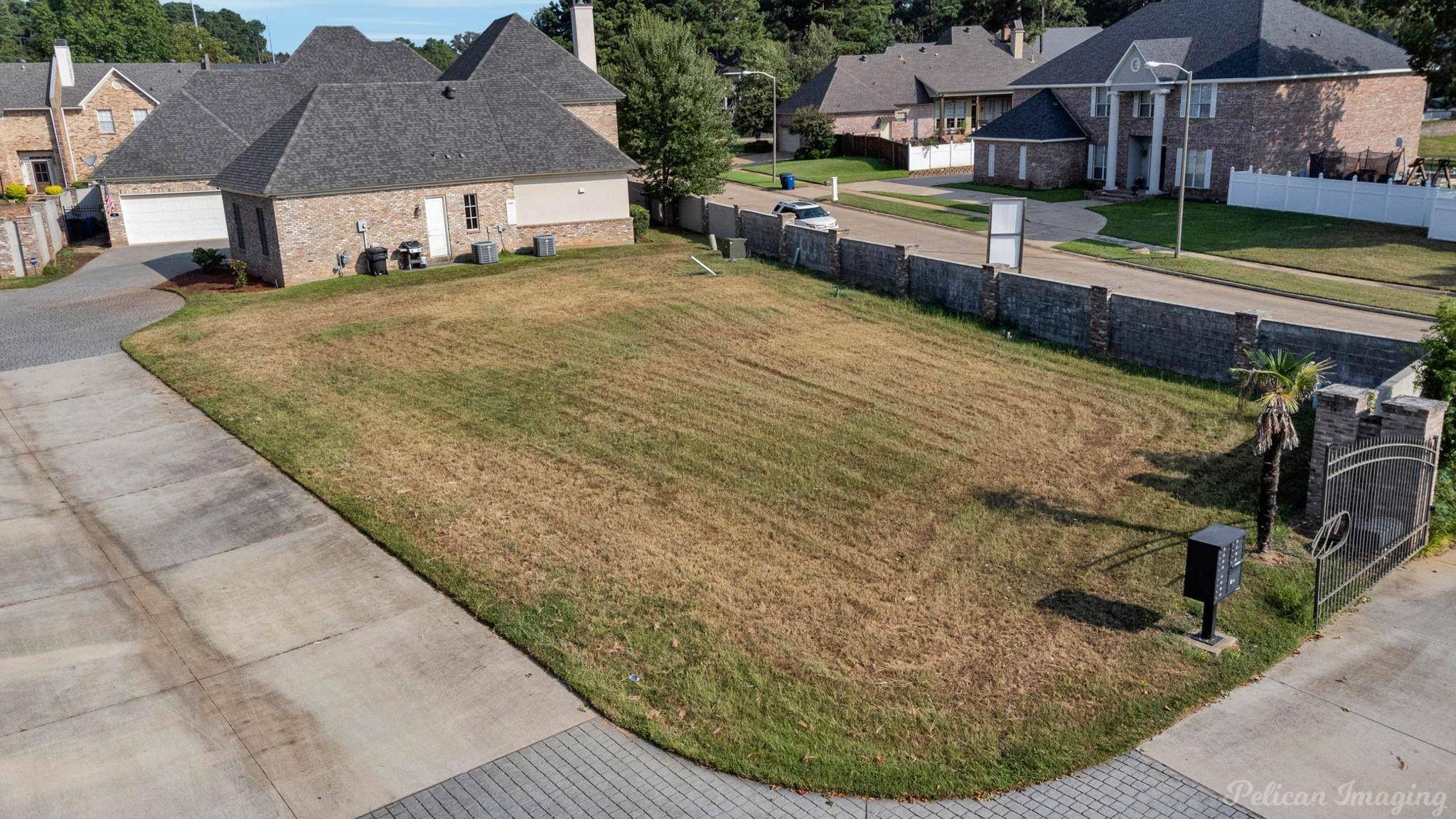 Shreveport, LA 71106,8950 W Wilderness WAY #8