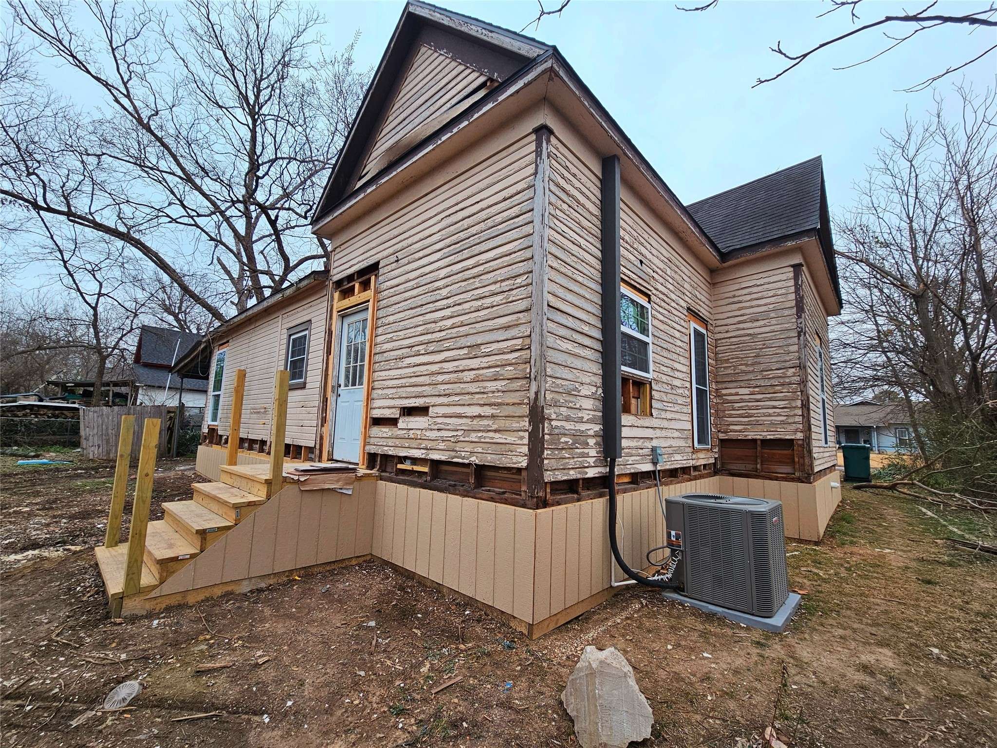 Sherman, TX 75090,321 W Steadman ST