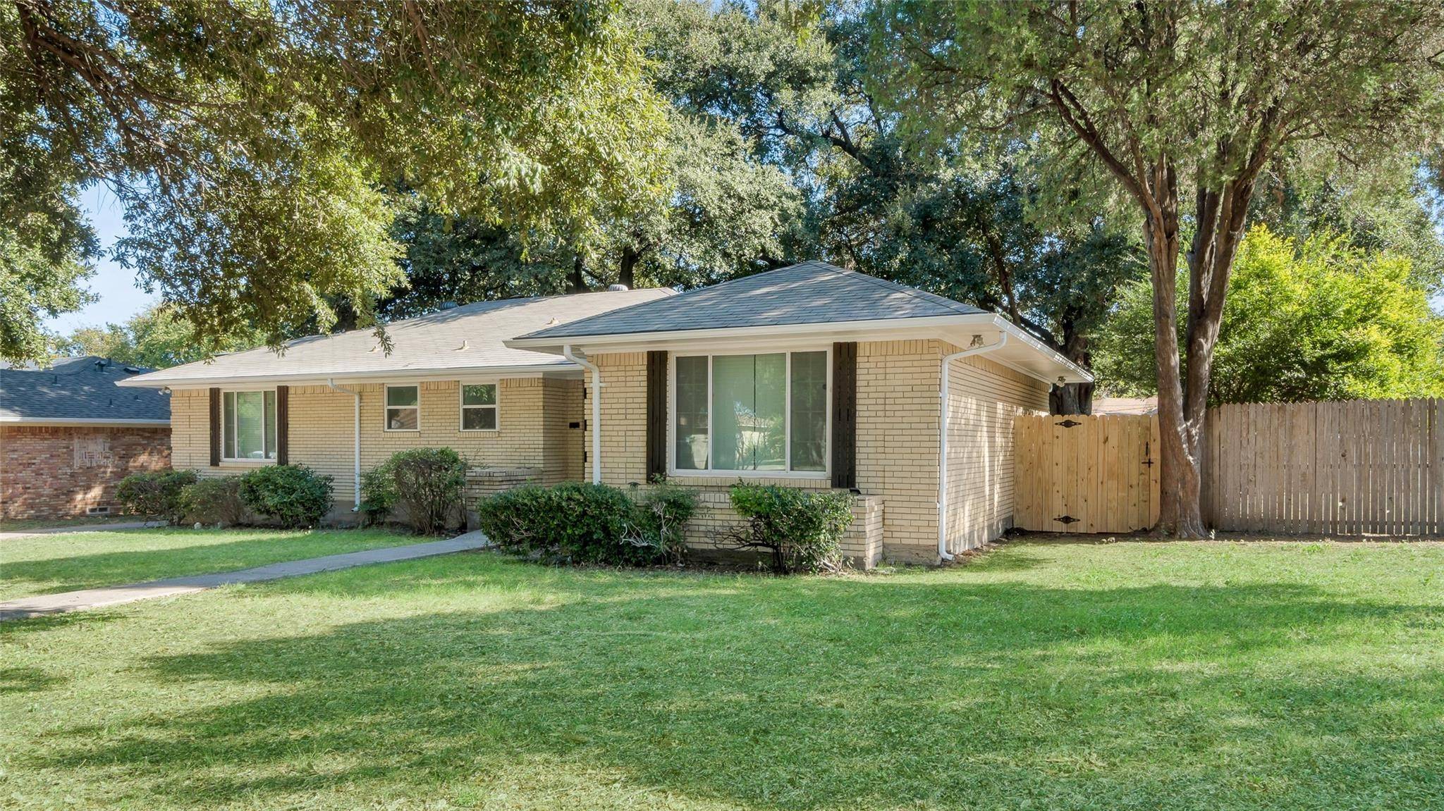 Dallas, TX 75216,2212 Sutter ST