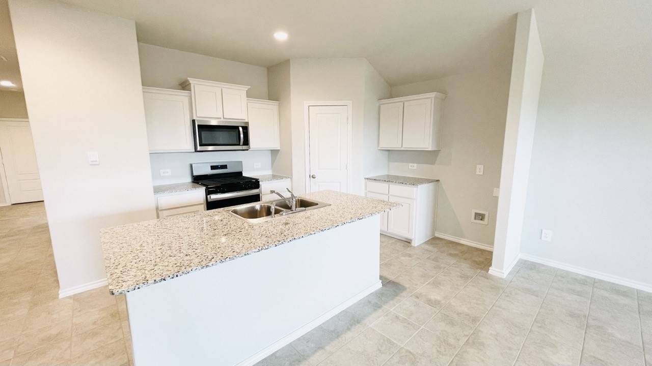 Fort Worth, TX 76036,4149 AZAM CREEK LN