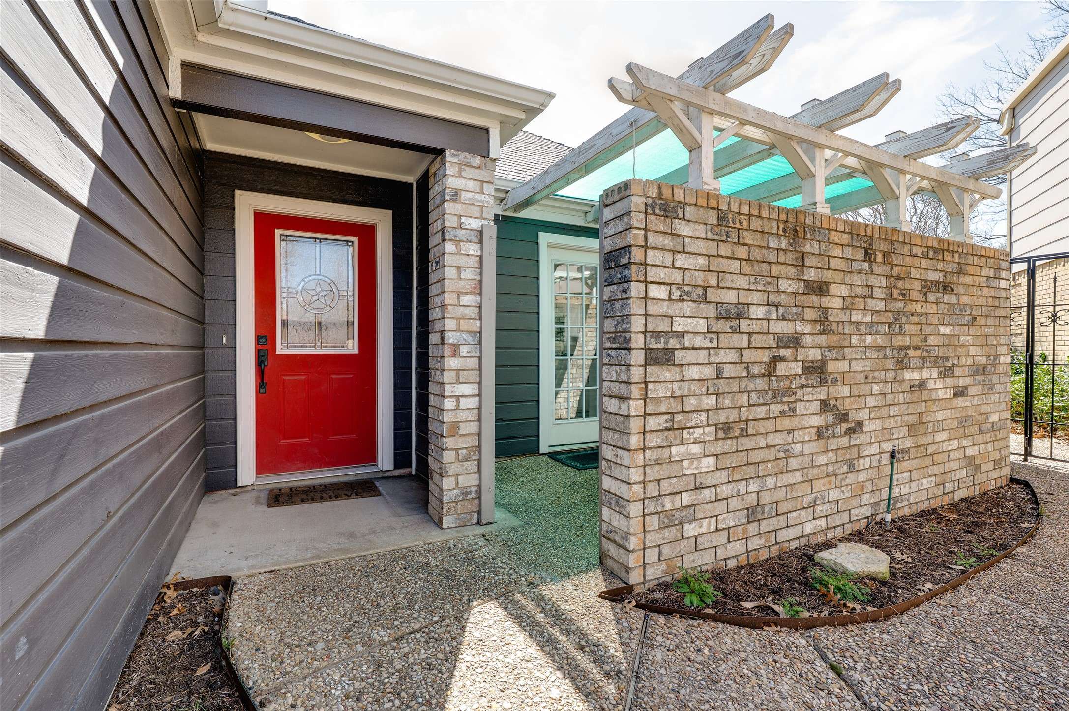 Richardson, TX 75081,437 Country Side LN