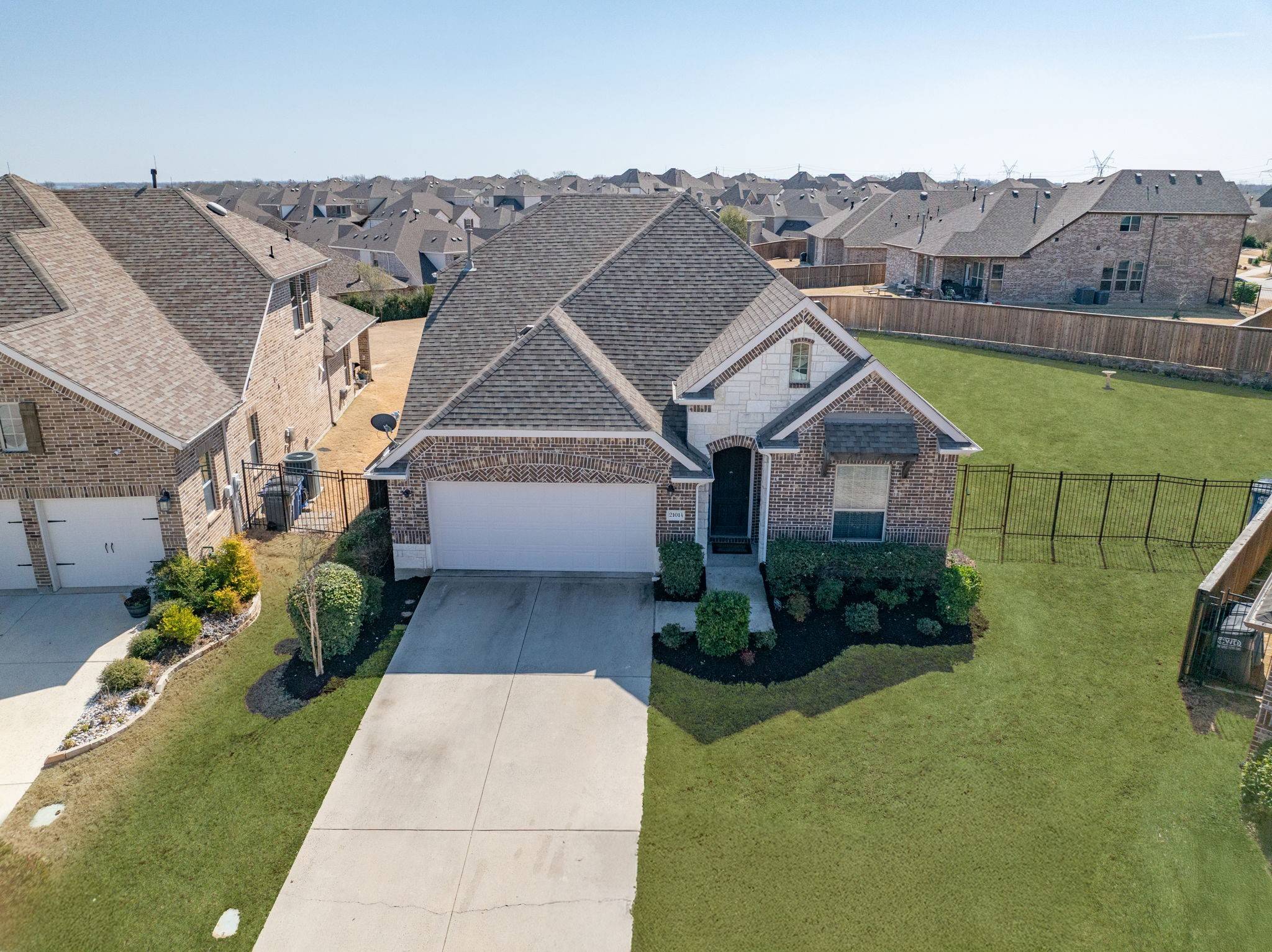 Wylie, TX 75098,2101 Bishop Barrel LN