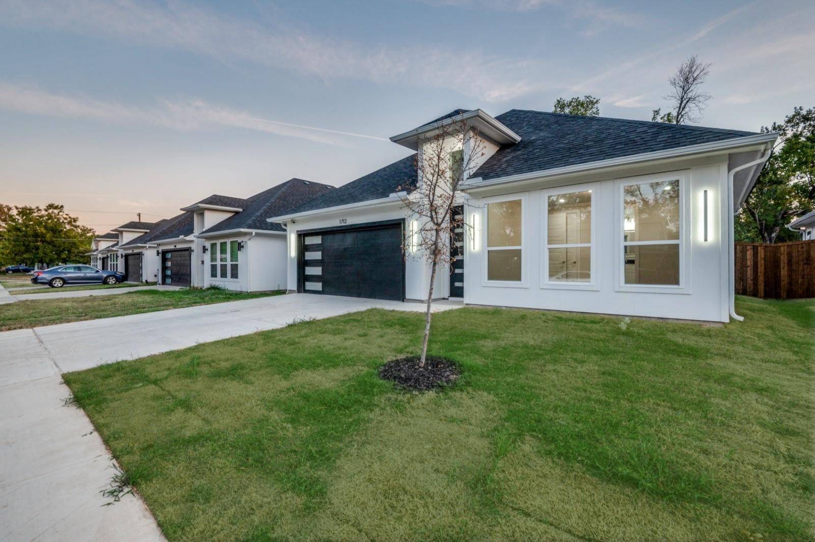 Dallas, TX 75212,1712 Kraft ST