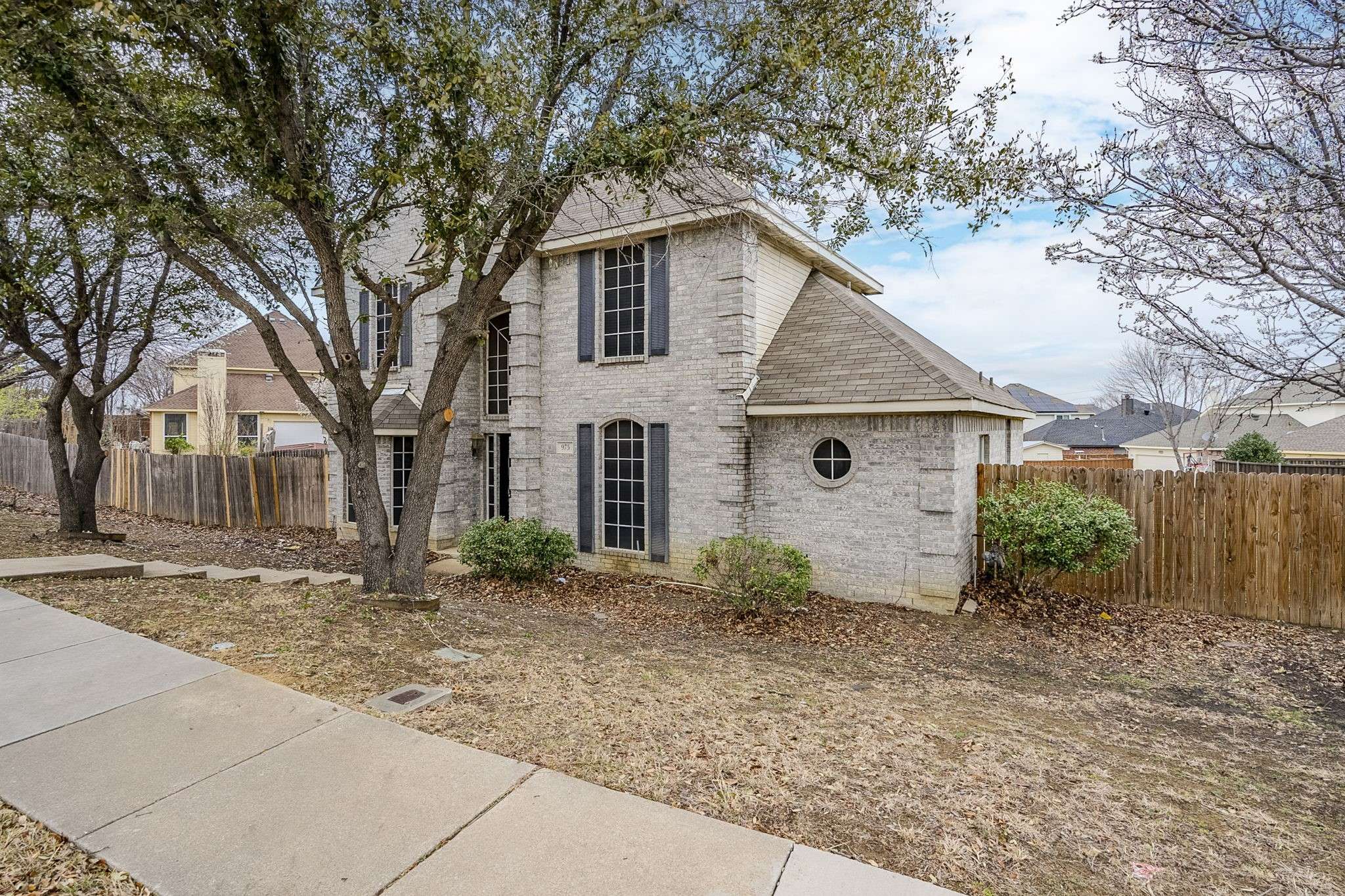 Lewisville, TX 75067,975 W Corporate DR