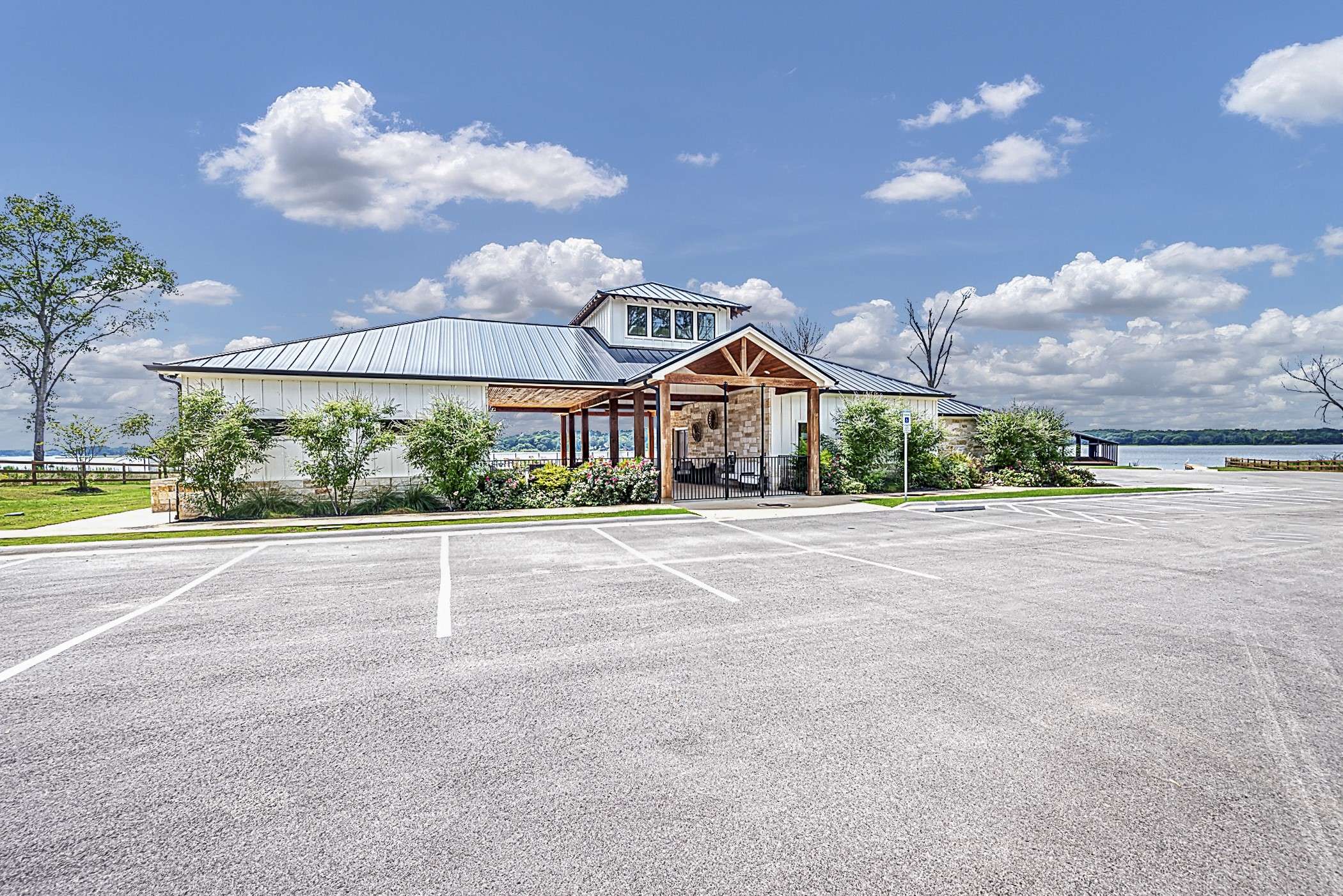 Malakoff, TX 75148,7003 Lakeshore WAY