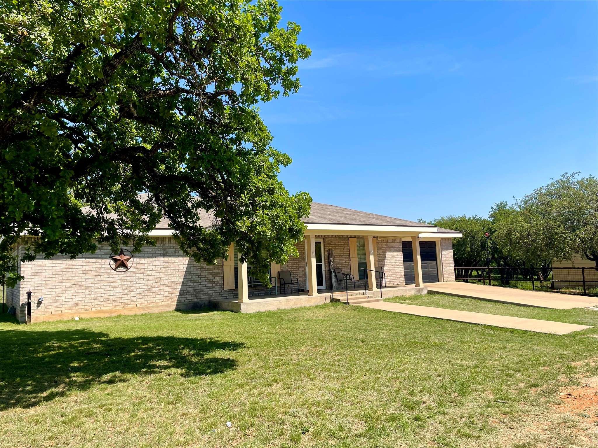 Eastland, TX 76448,8114 Interstate 20