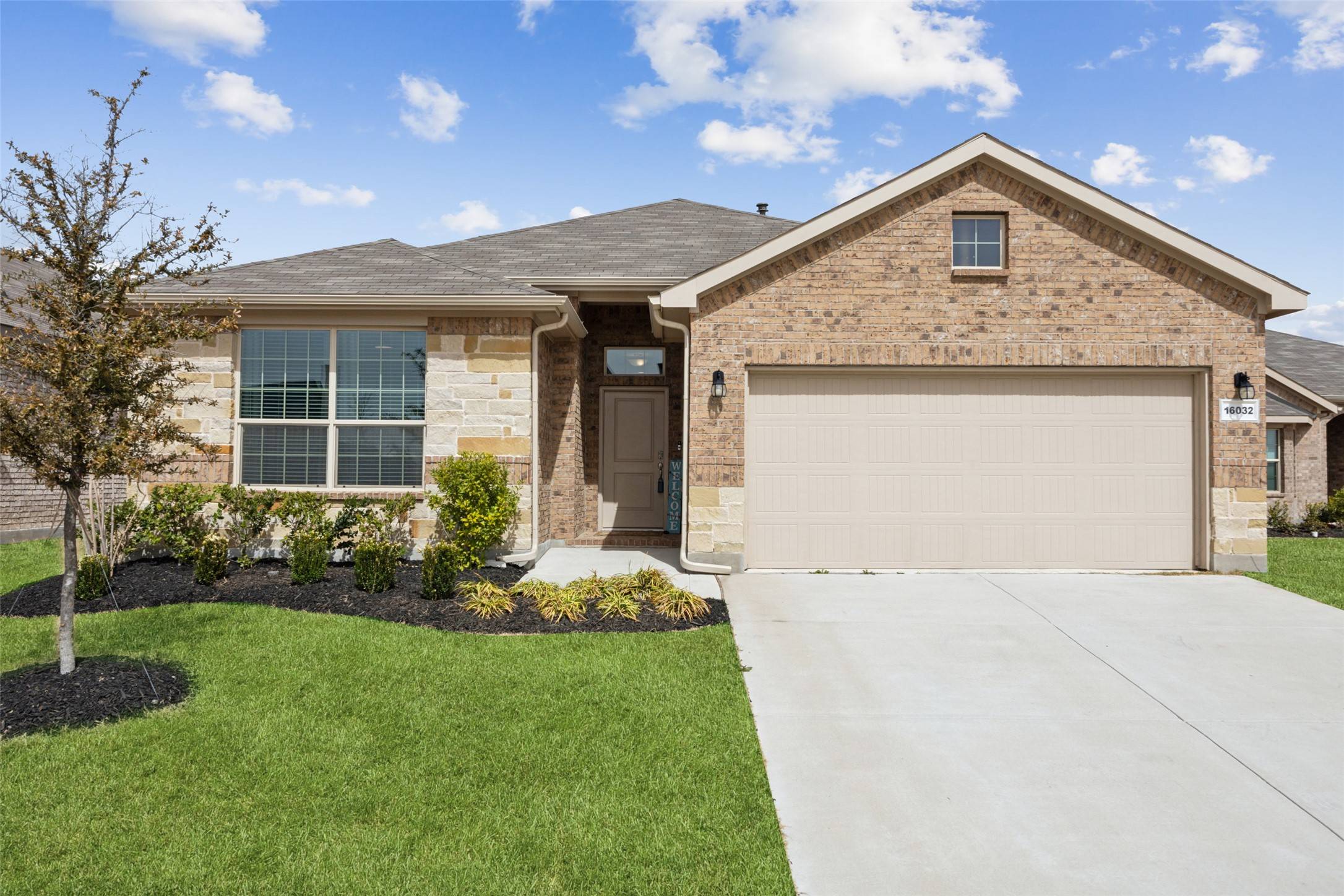 Fort Worth, TX 76247,16032 Bronte LN