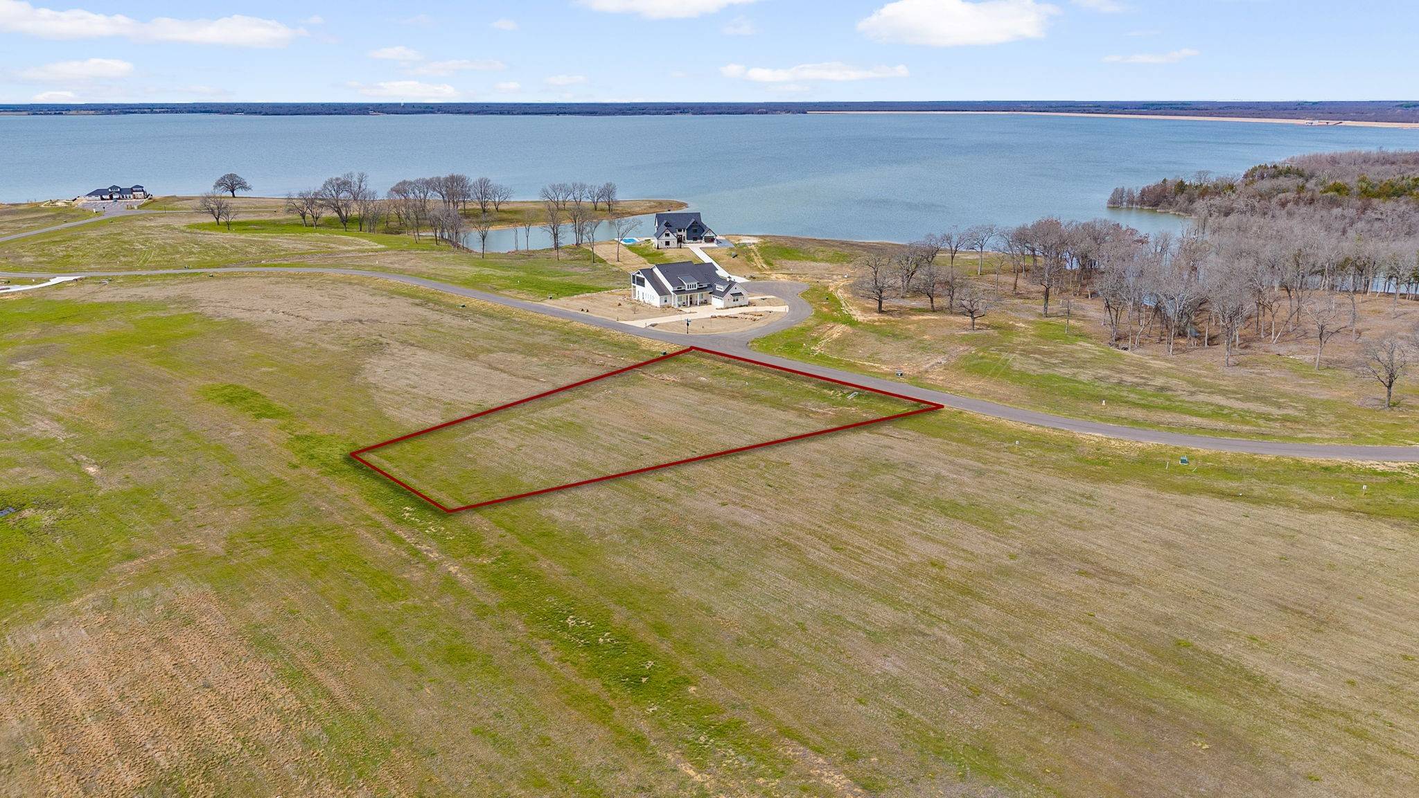 Honey Grove, TX 75446,555 Peninsula DR