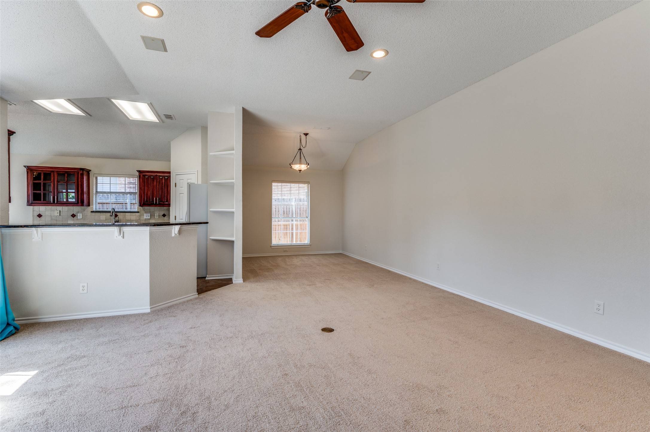 Arlington, TX 76017,6214 Brenhaven RD
