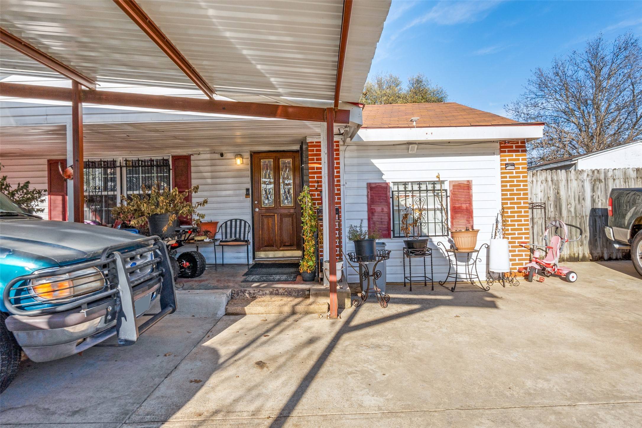 Dallas, TX 75224,2747 S Llewellyn AVE