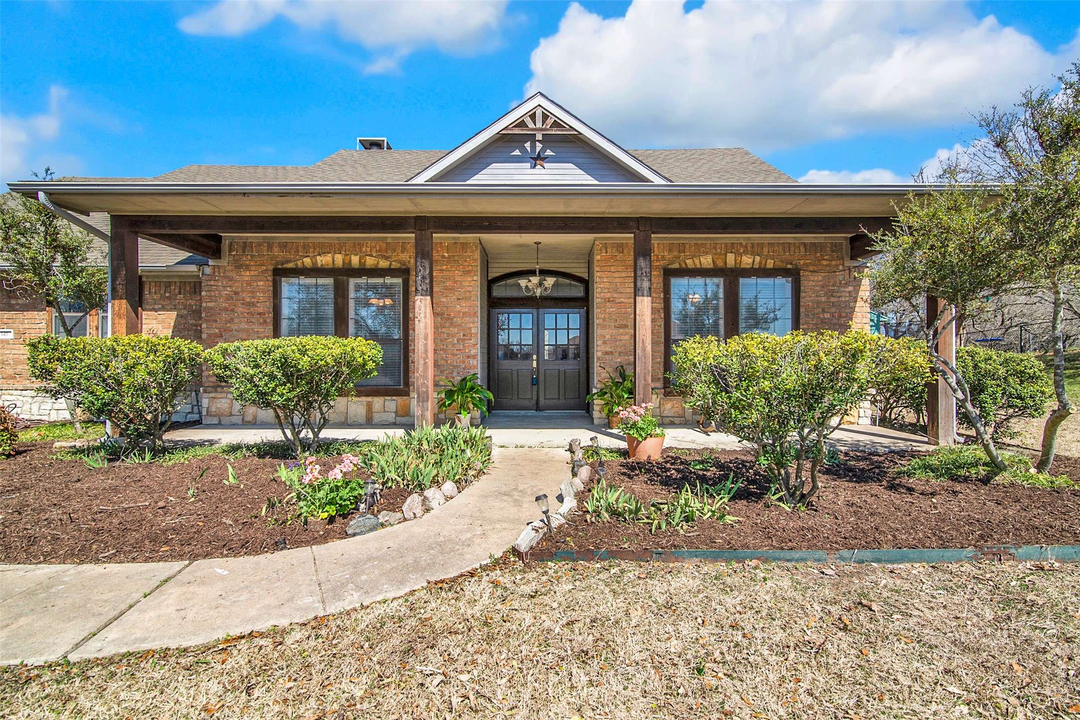 Van Alstyne, TX 75495,149 Owen LN