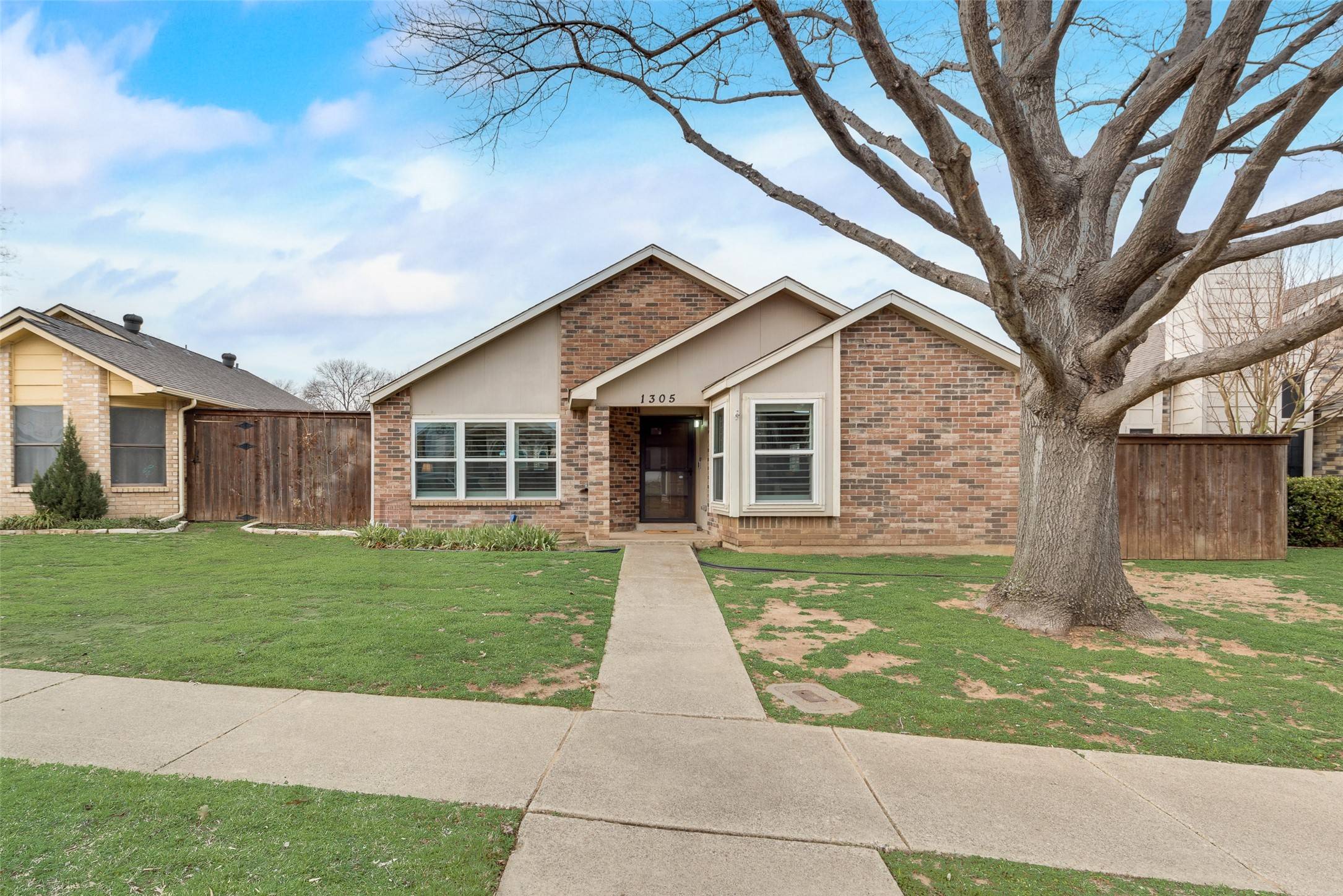 Lewisville, TX 75067,1305 Maplewood DR