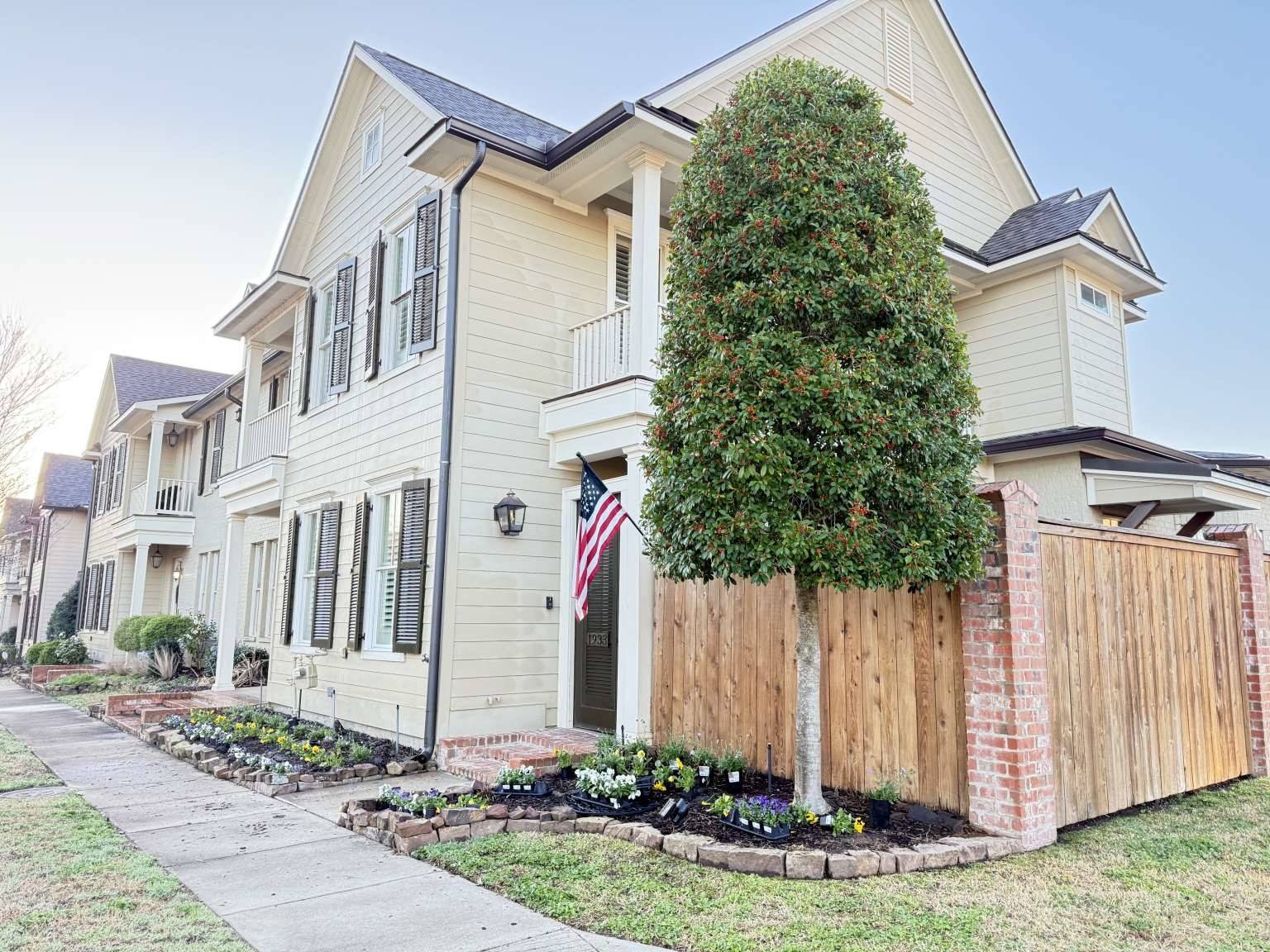 Shreveport, LA 71106,1933 Woodberry AVE