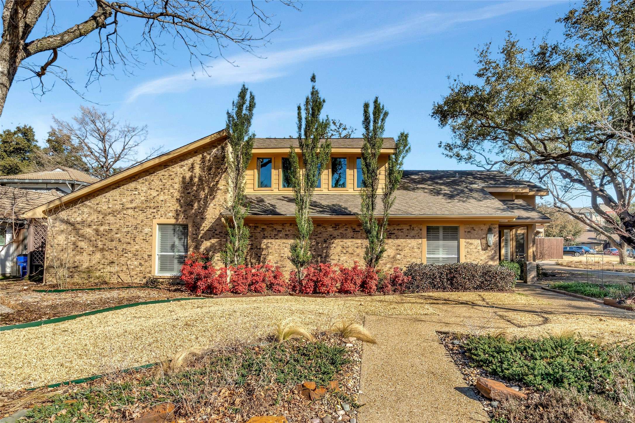 Farmers Branch, TX 75244,3715 Wooded Creek DR
