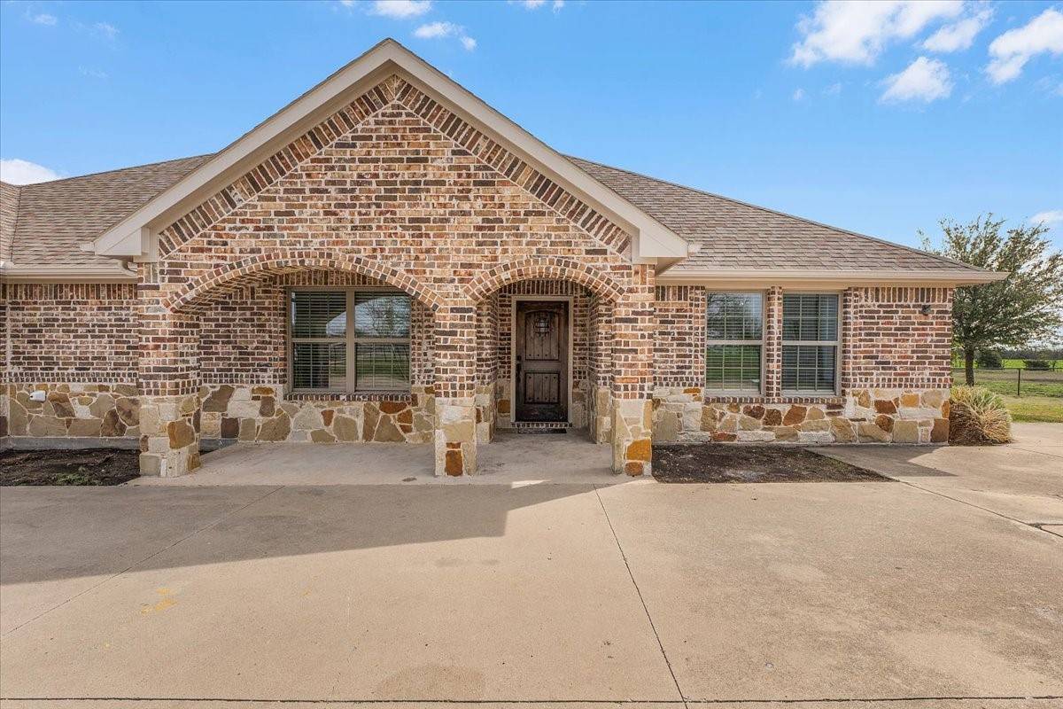 Nevada, TX 75173,304 Canales RD