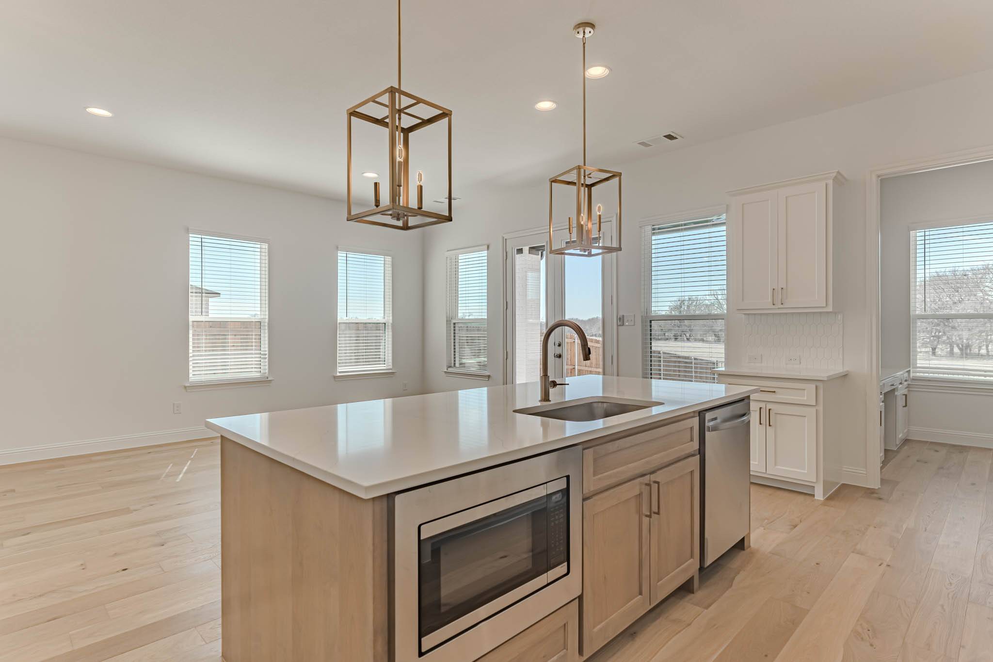Aledo, TX 76008,908 Sandpiper DR