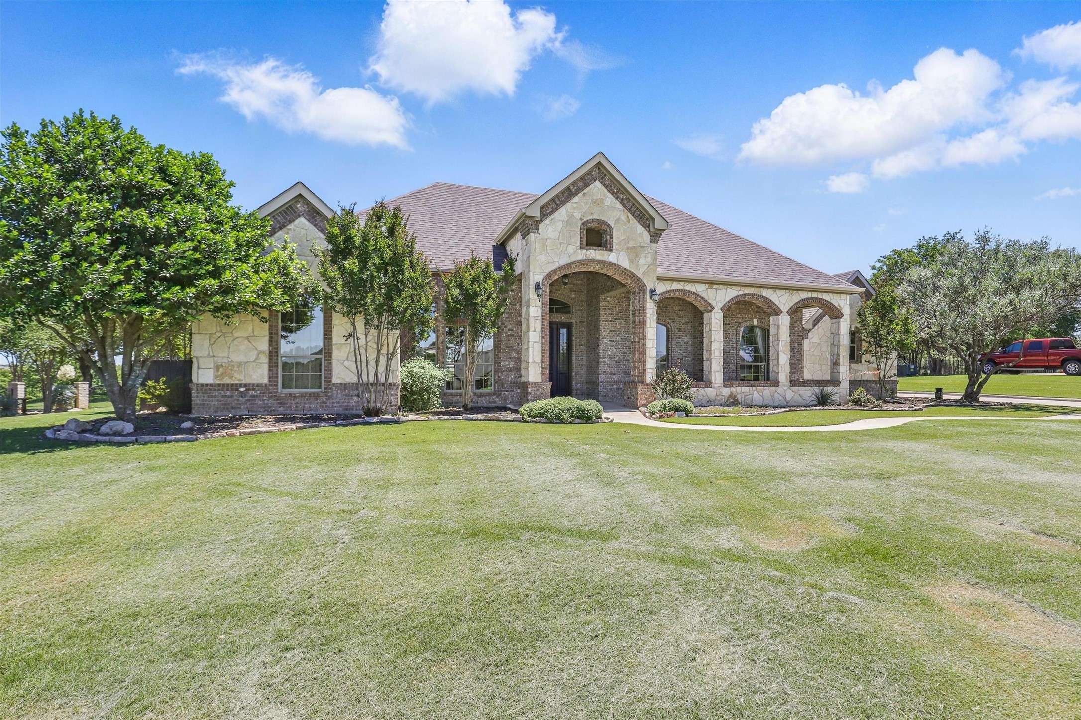 Weatherford, TX 76087,118 Top Flight DR