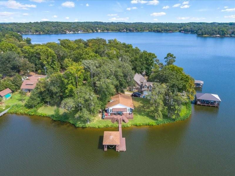 Murchison, TX 75778,282 Island DR