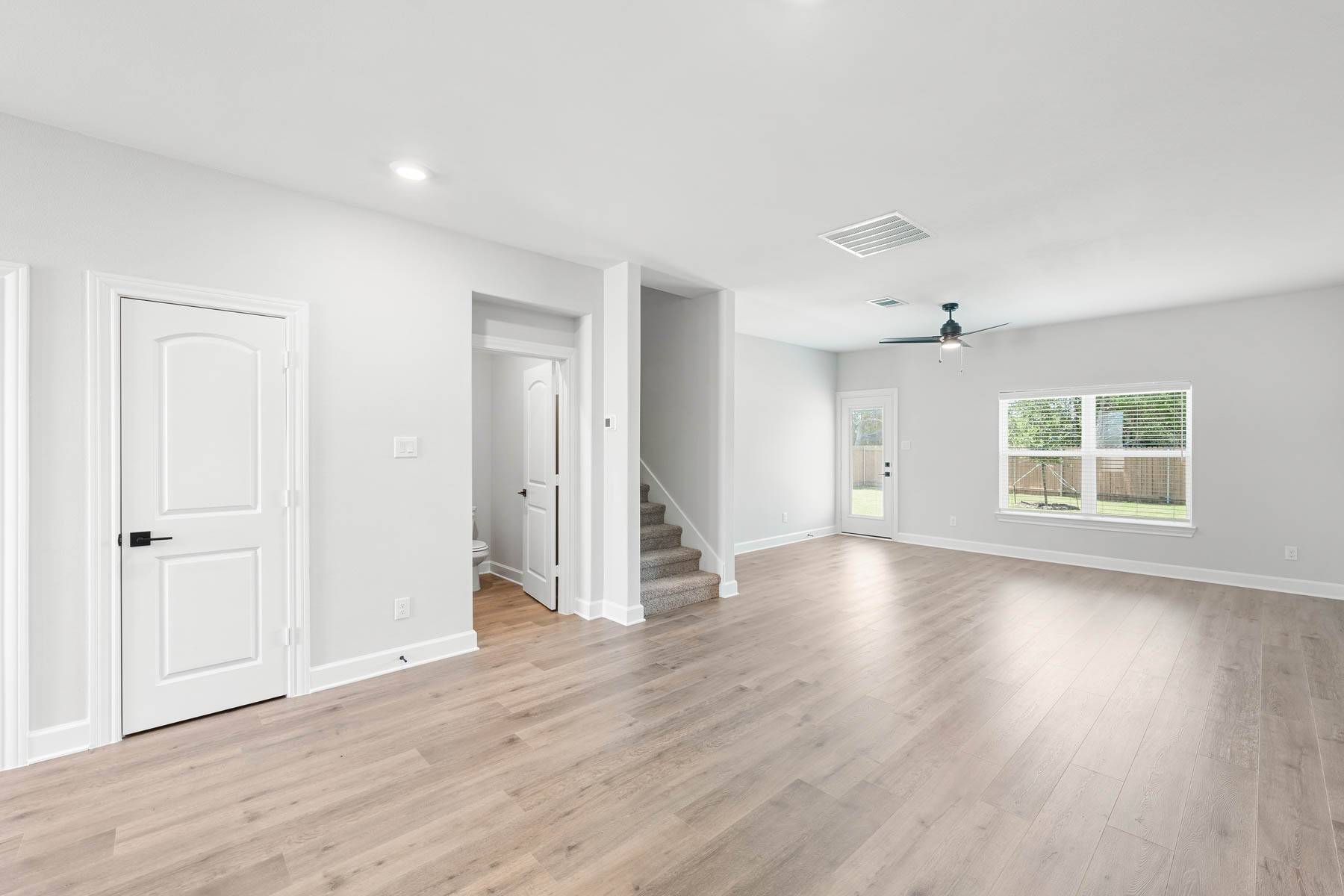 Hutchins, TX 75141,917 Cedar ST