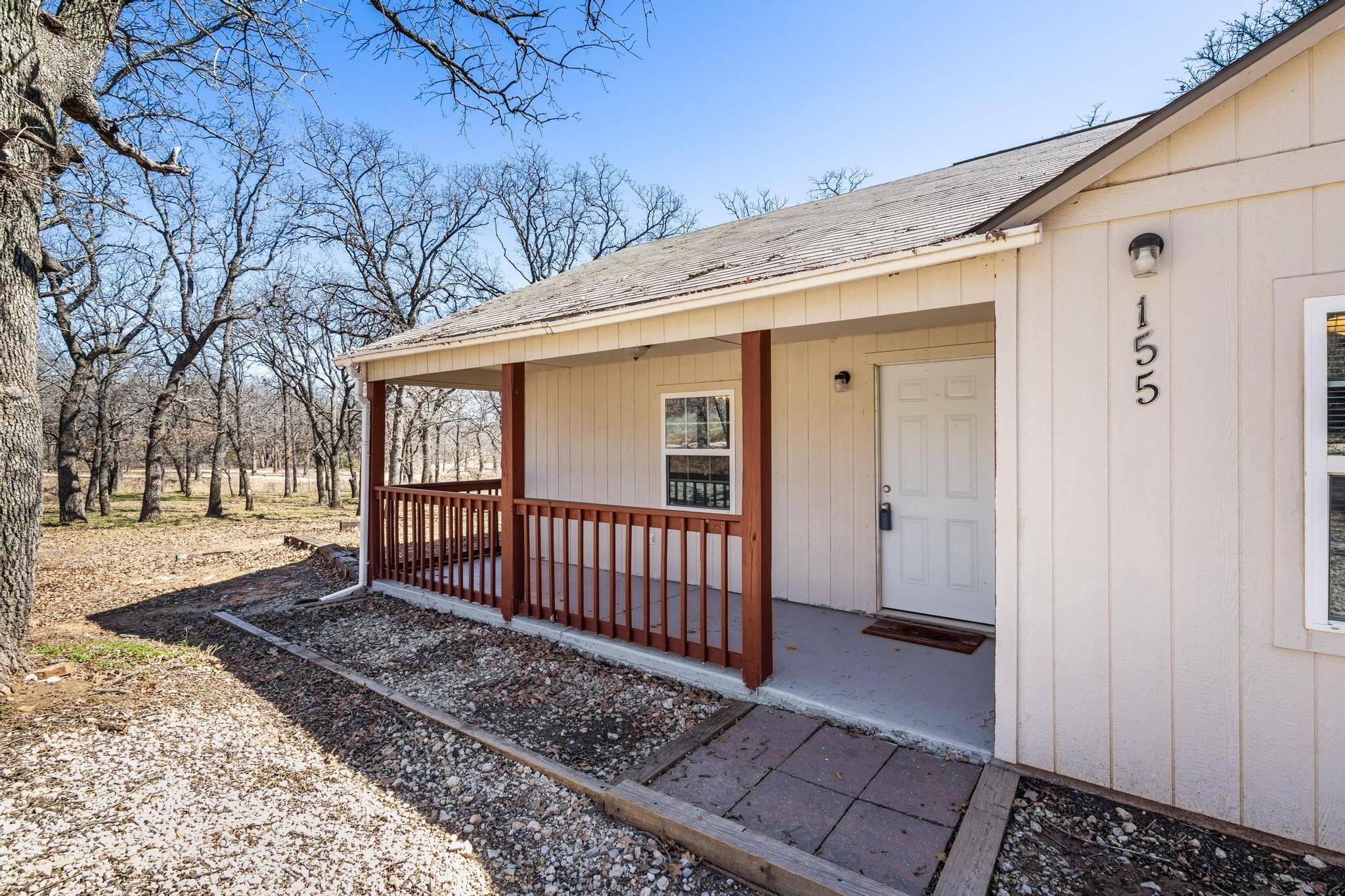 Nocona, TX 76255,155 Apache TRL