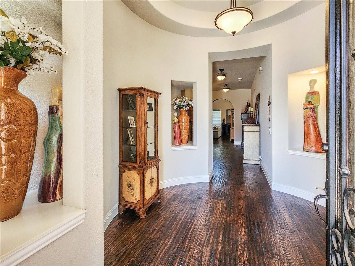 Mansfield, TX 76063,905 Royal CT