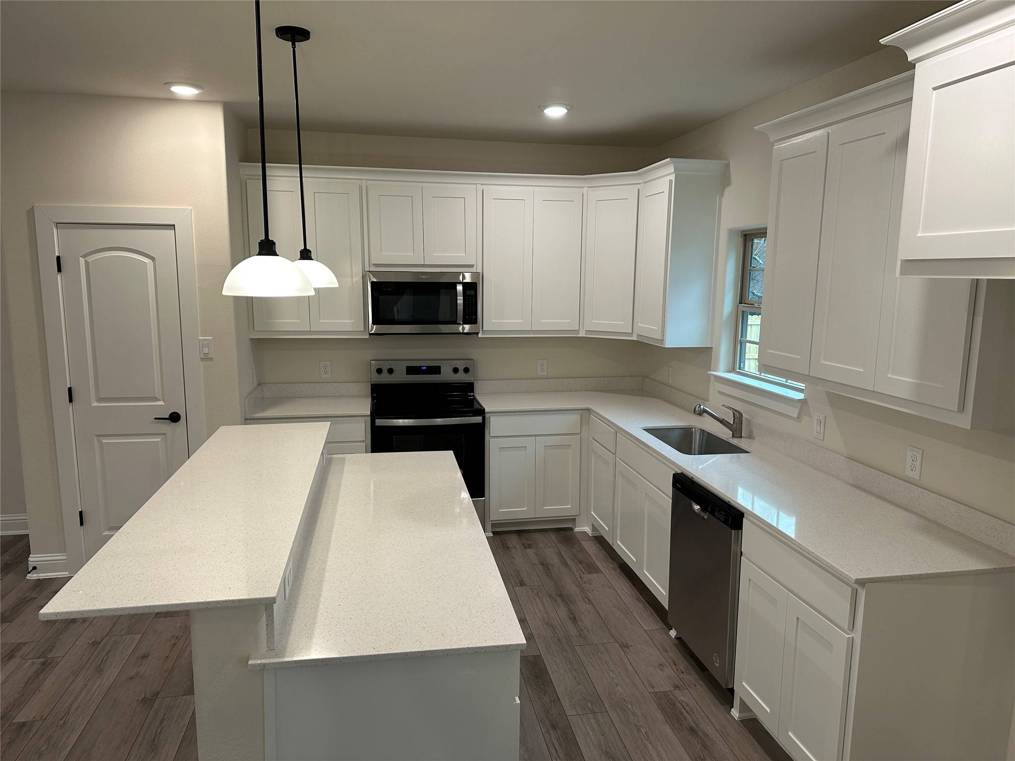 Garland, TX 75040,1731 Russell DR