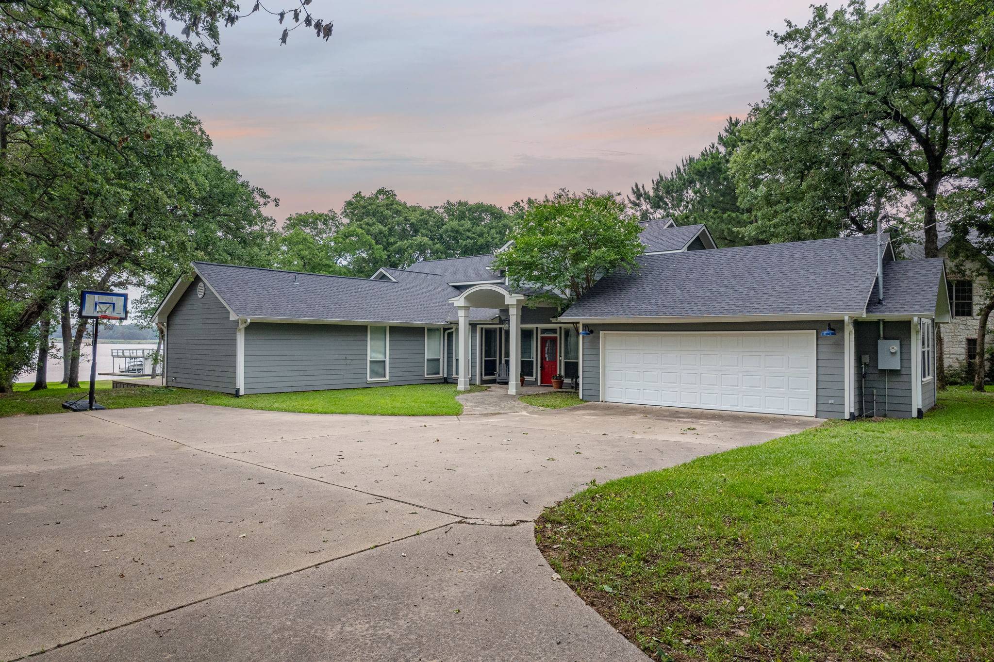 Athens, TX 75752,7811 Double Oaks RD