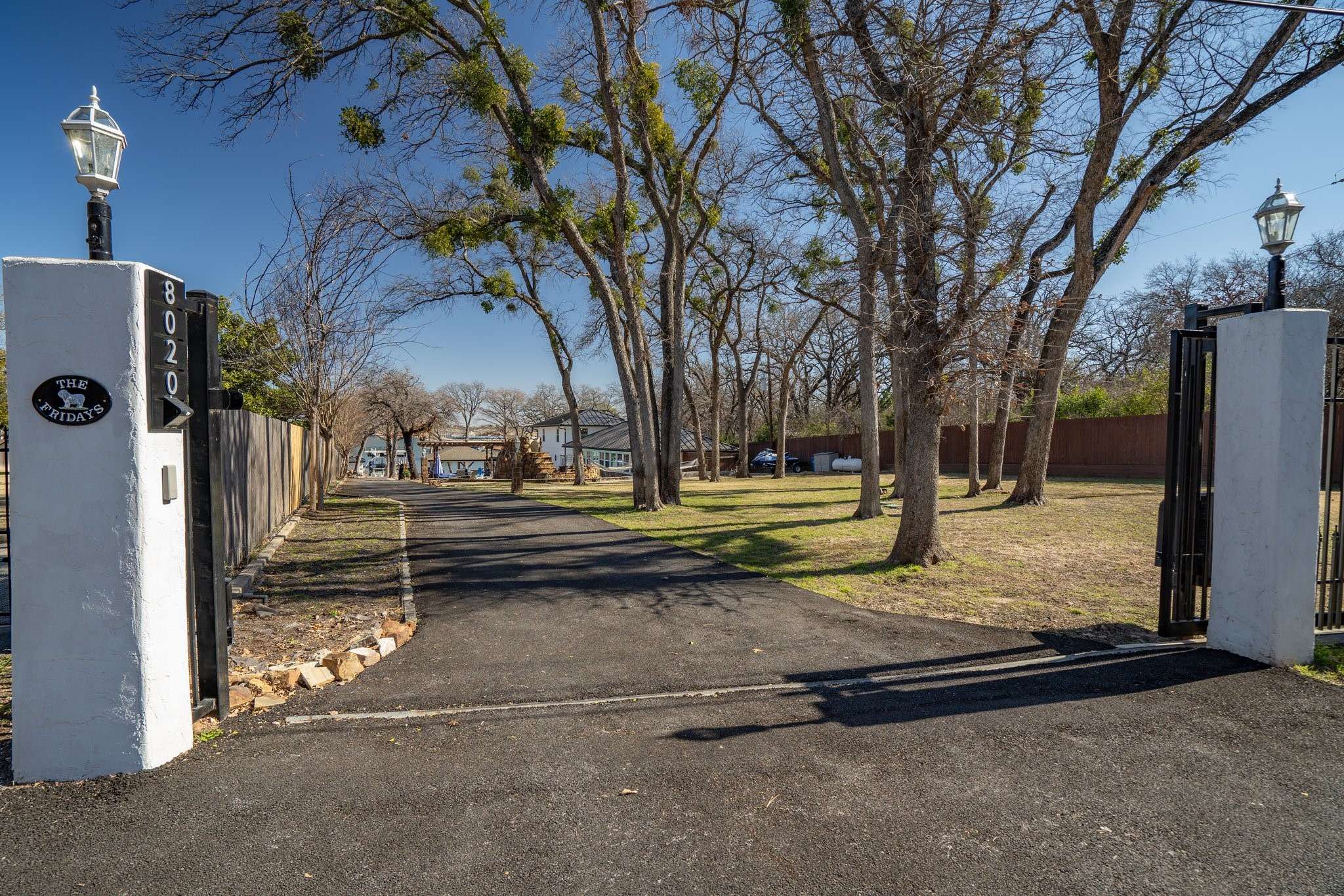 Fort Worth, TX 76135,8020 Wallace RD