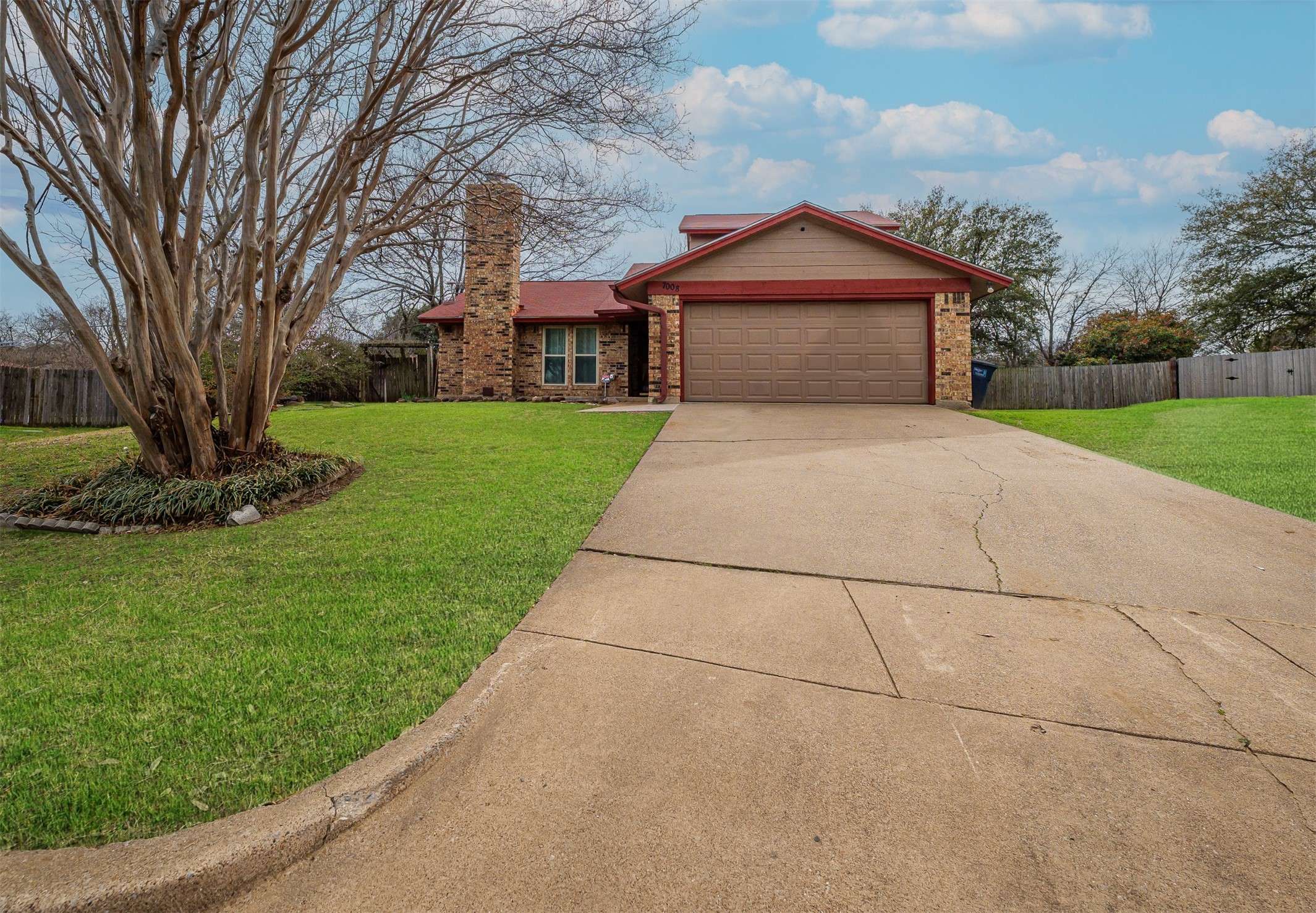 Fort Worth, TX 76133,7008 Natchez CT