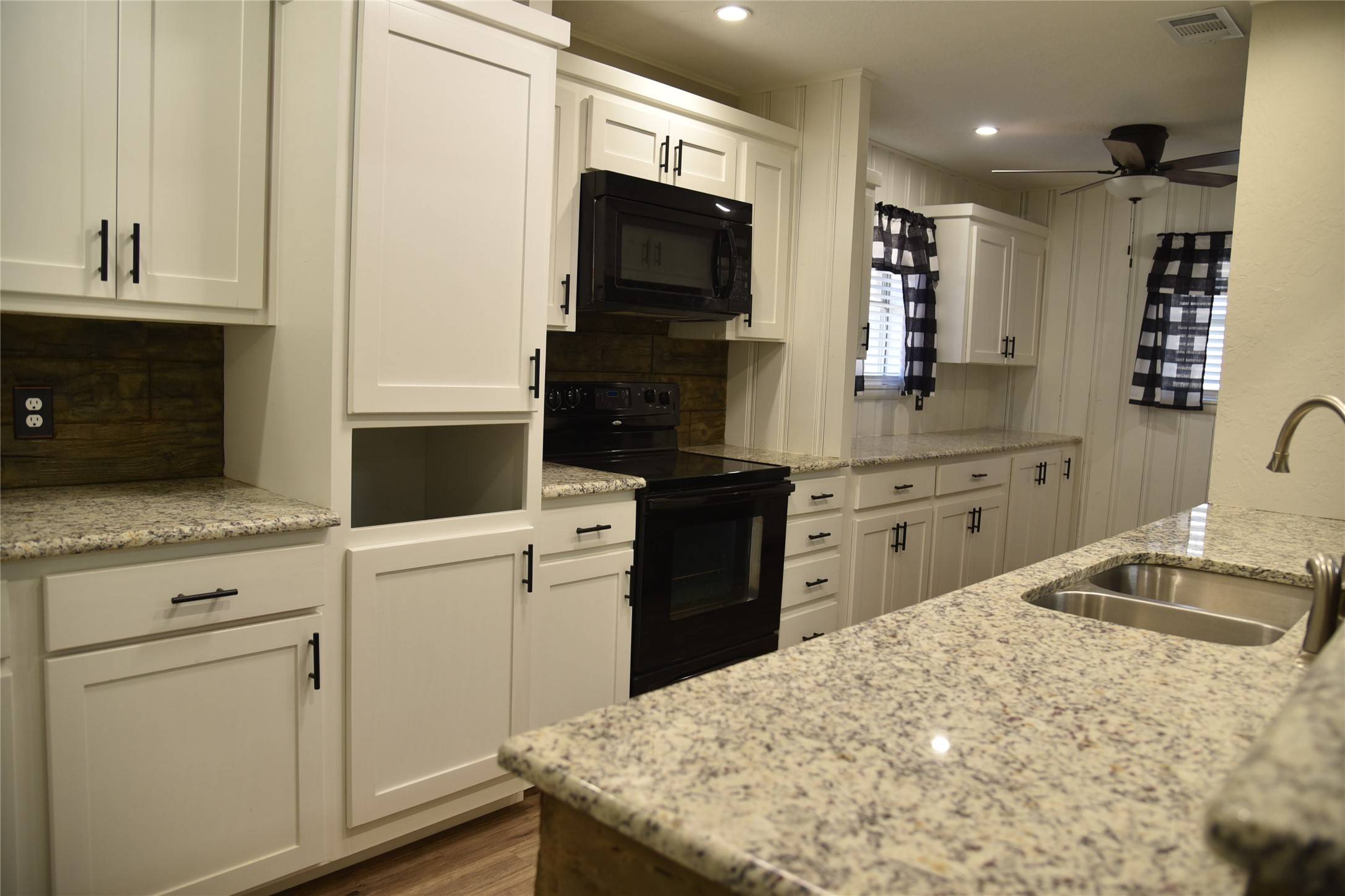 Corsicana, TX 75110,1602 Lexington DR