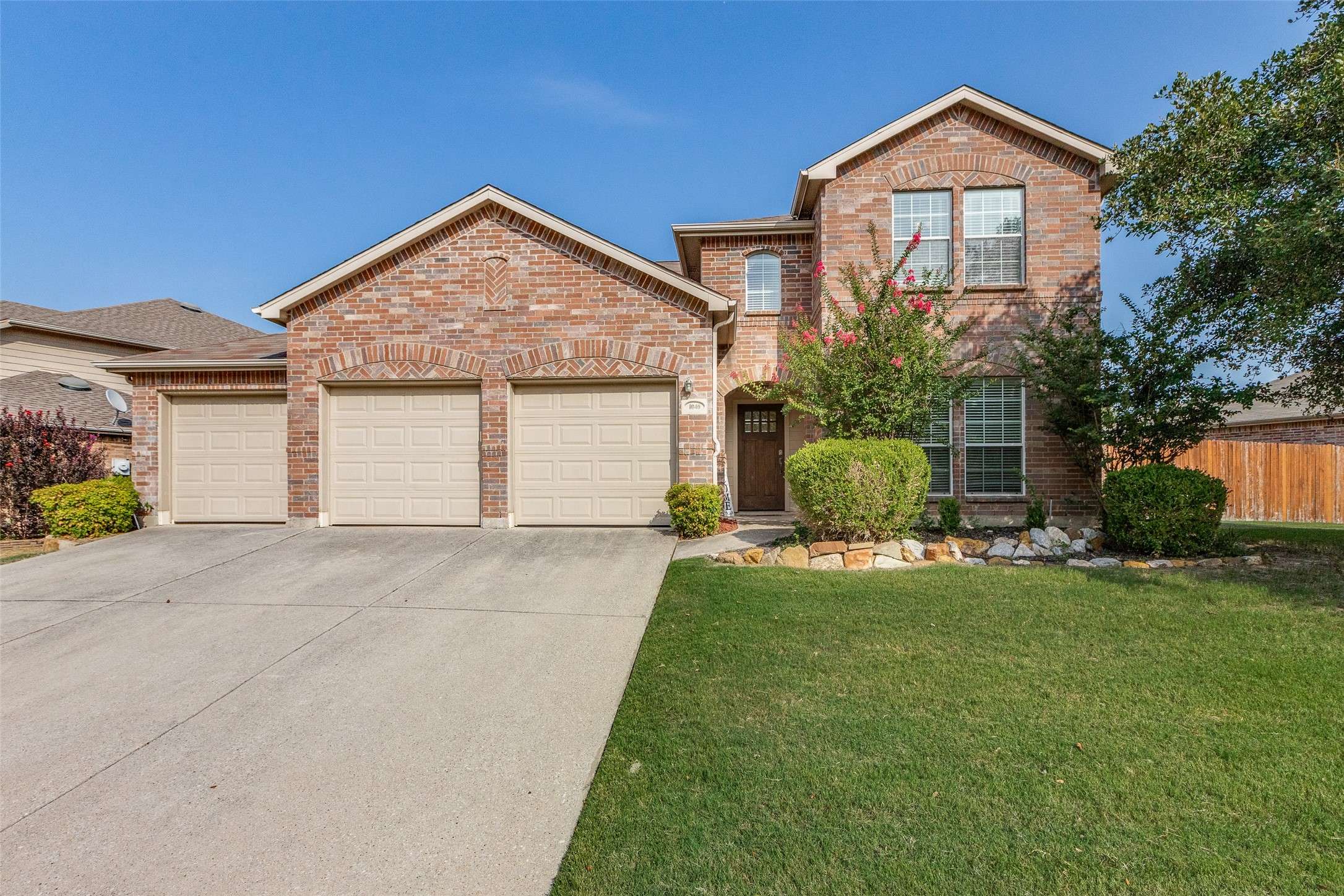 Aubrey, TX 76227,1040 Albatross LN