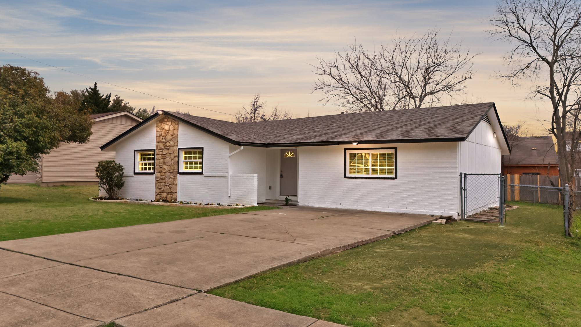 Dallas, TX 75217,6306 Bellbrook DR