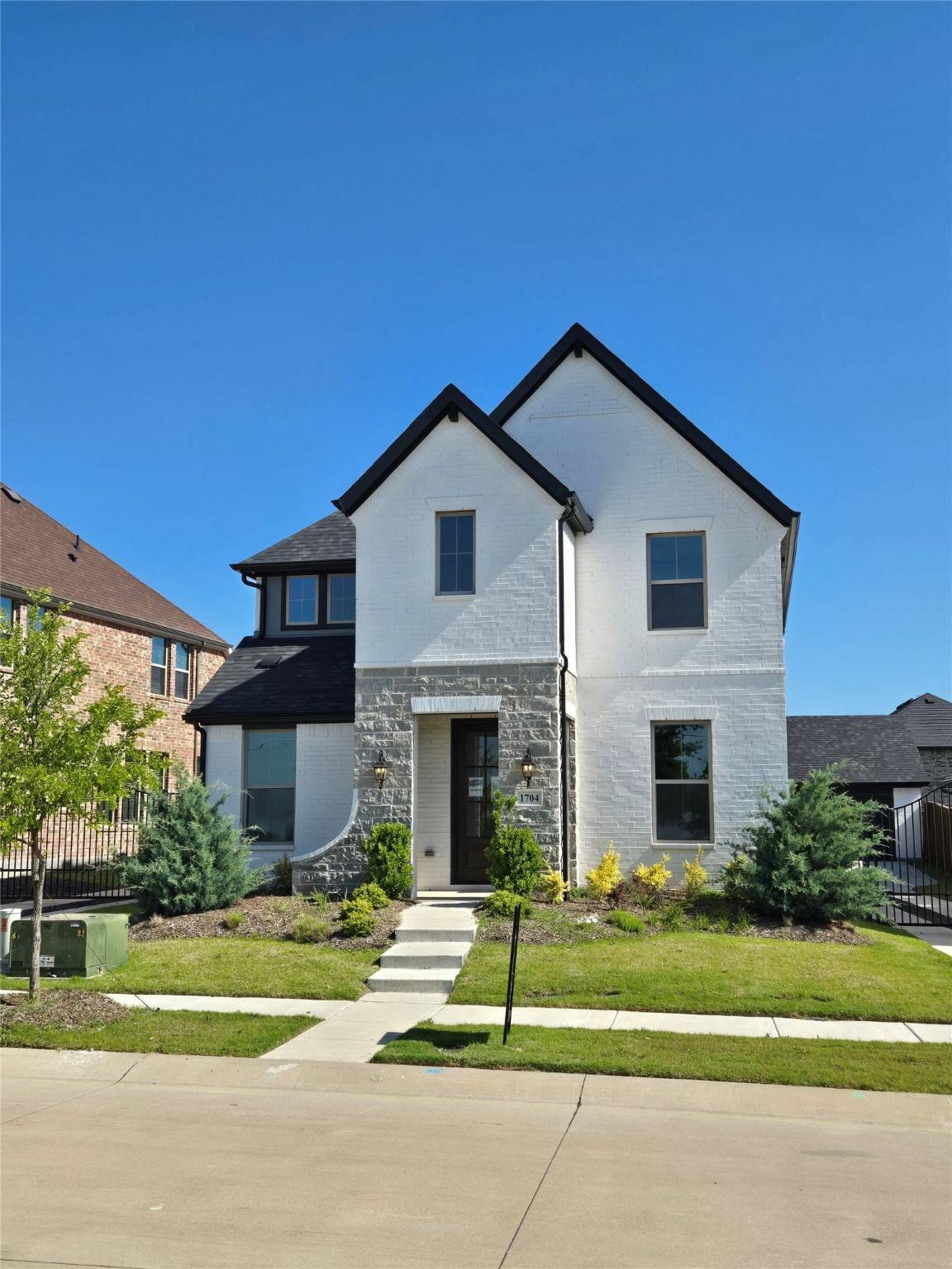 Van Alstyne, TX 75495,1704 Swan ST