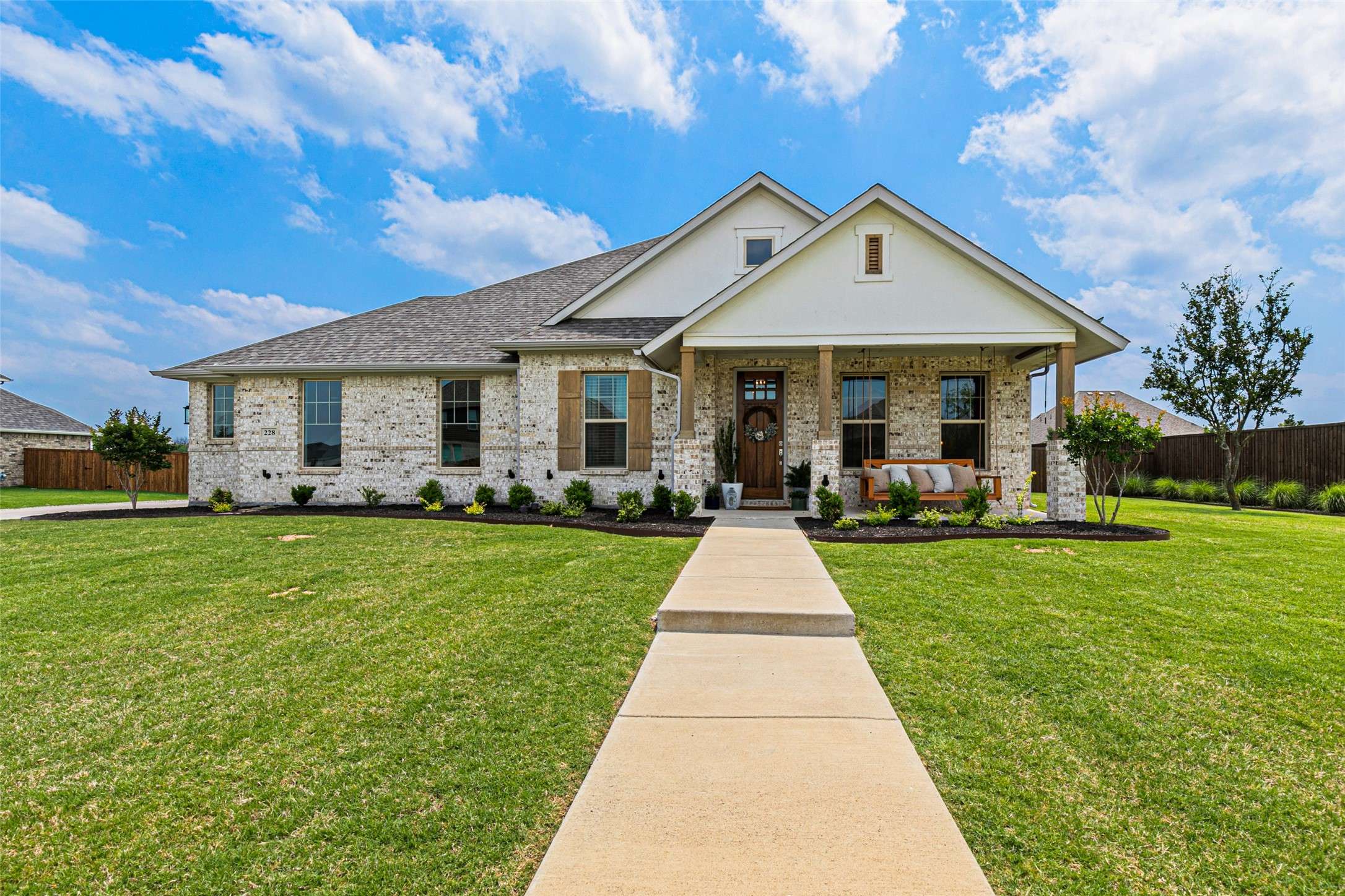Sunnyvale, TX 75182,228 Hearthstone DR