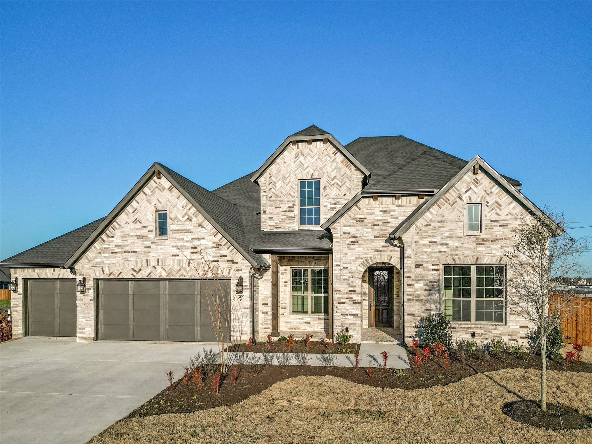 Wylie, TX 75098,309 Lacey Oak LN