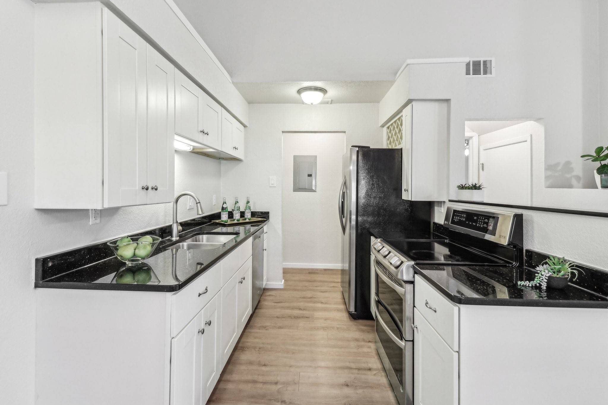 Carrollton, TX 75006,2240 Tarpley RD #451