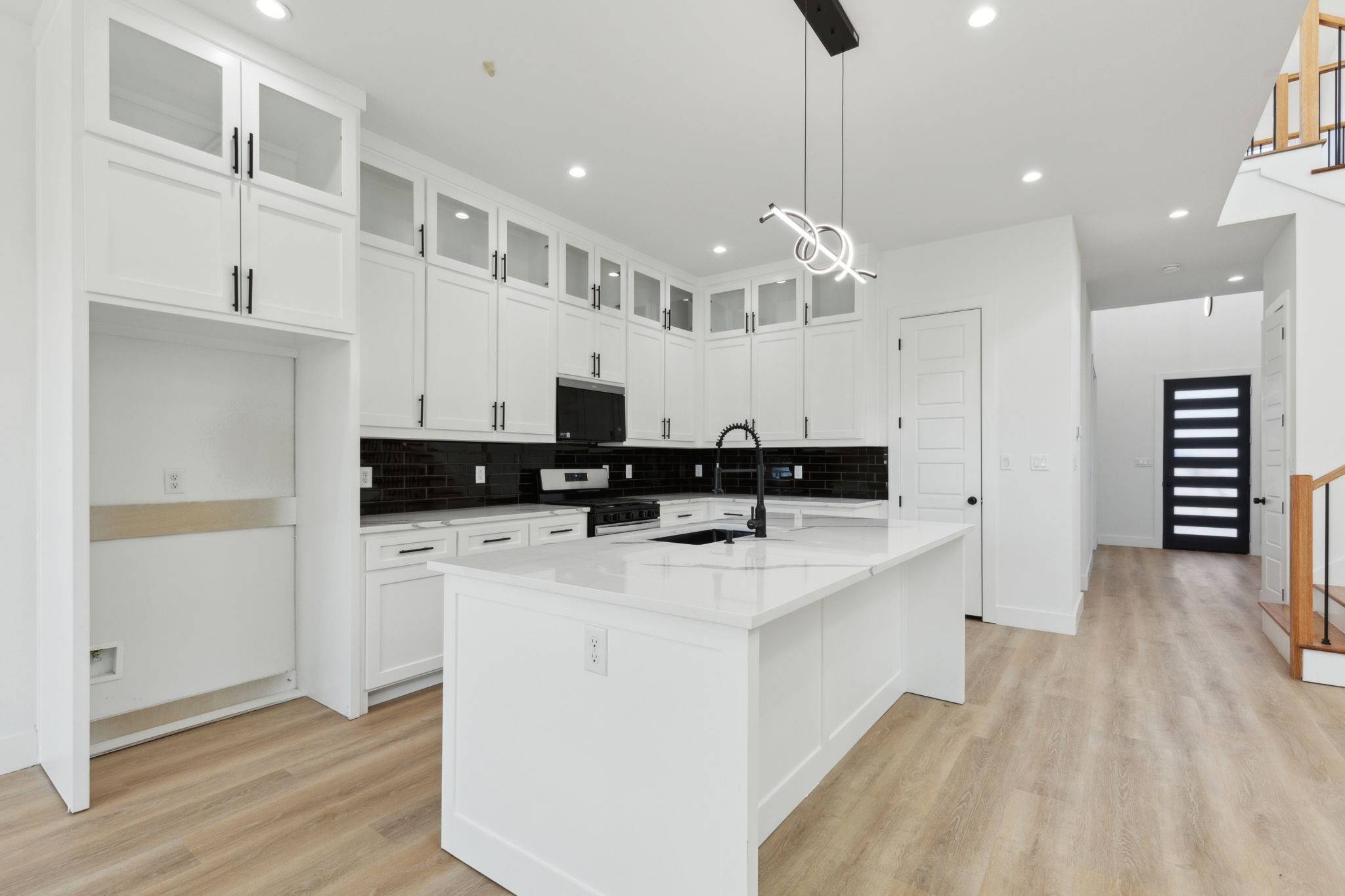 Dallas, TX 75212,3548 Toronto ST