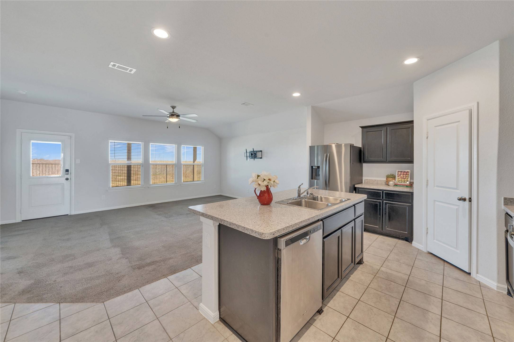Justin, TX 76247,16724 Portage ST