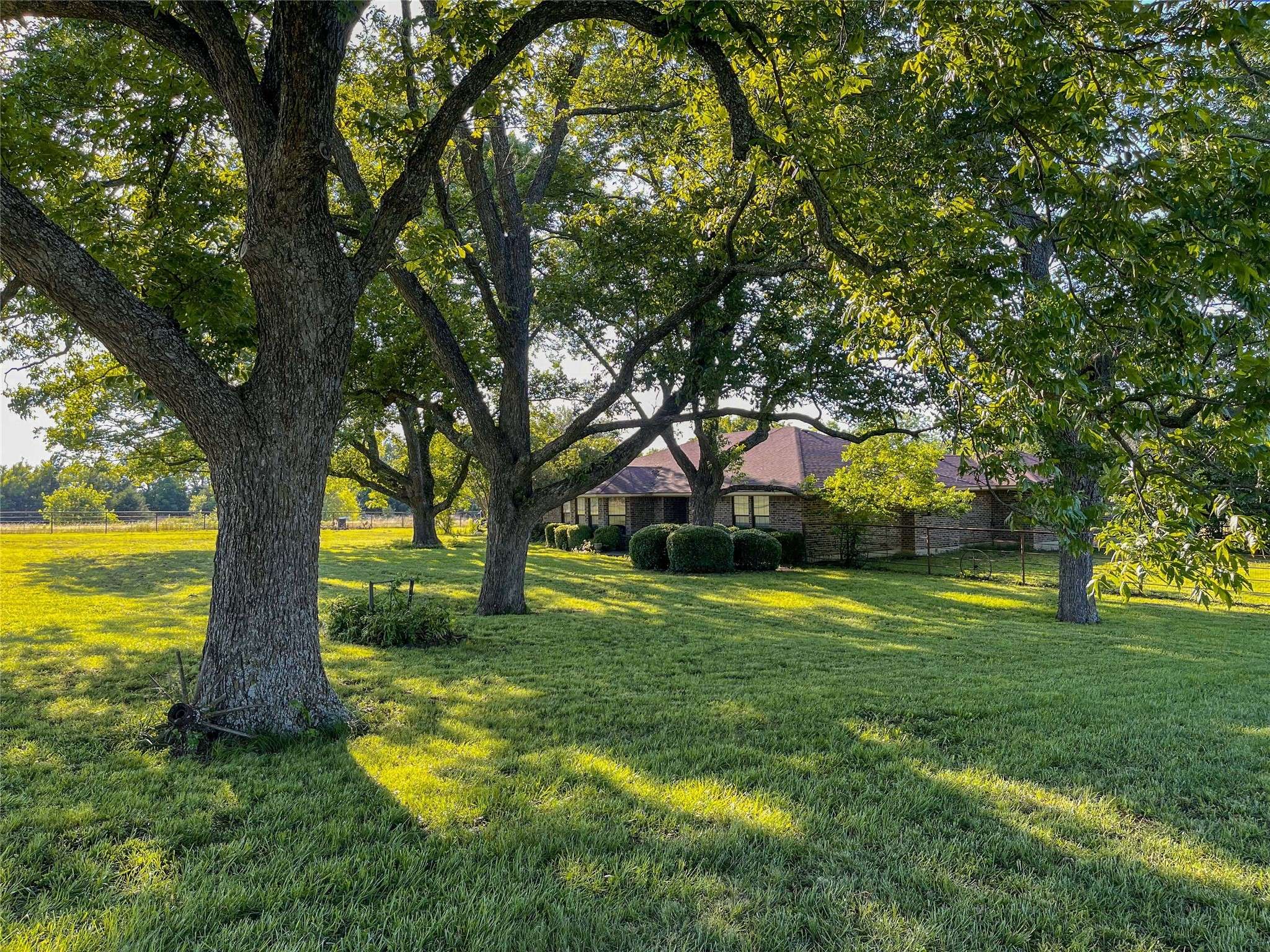 Roxton, TX 75477,17424 Fm-137
