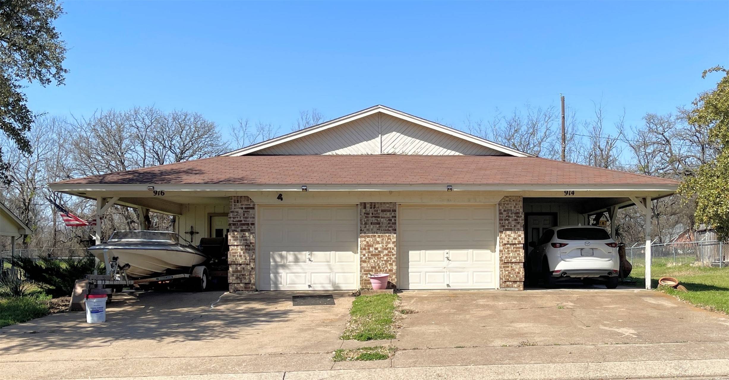 Weatherford, TX 76086,914 Terry TRL