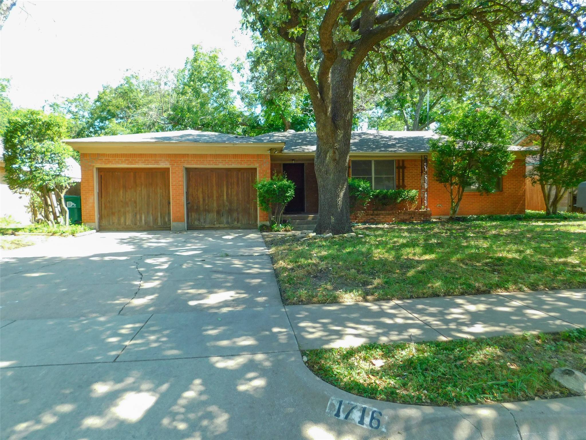 Denton, TX 76201,1716 Carlton ST