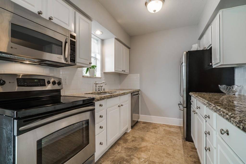 Dallas, TX 75230,7736 Meadow RD #203
