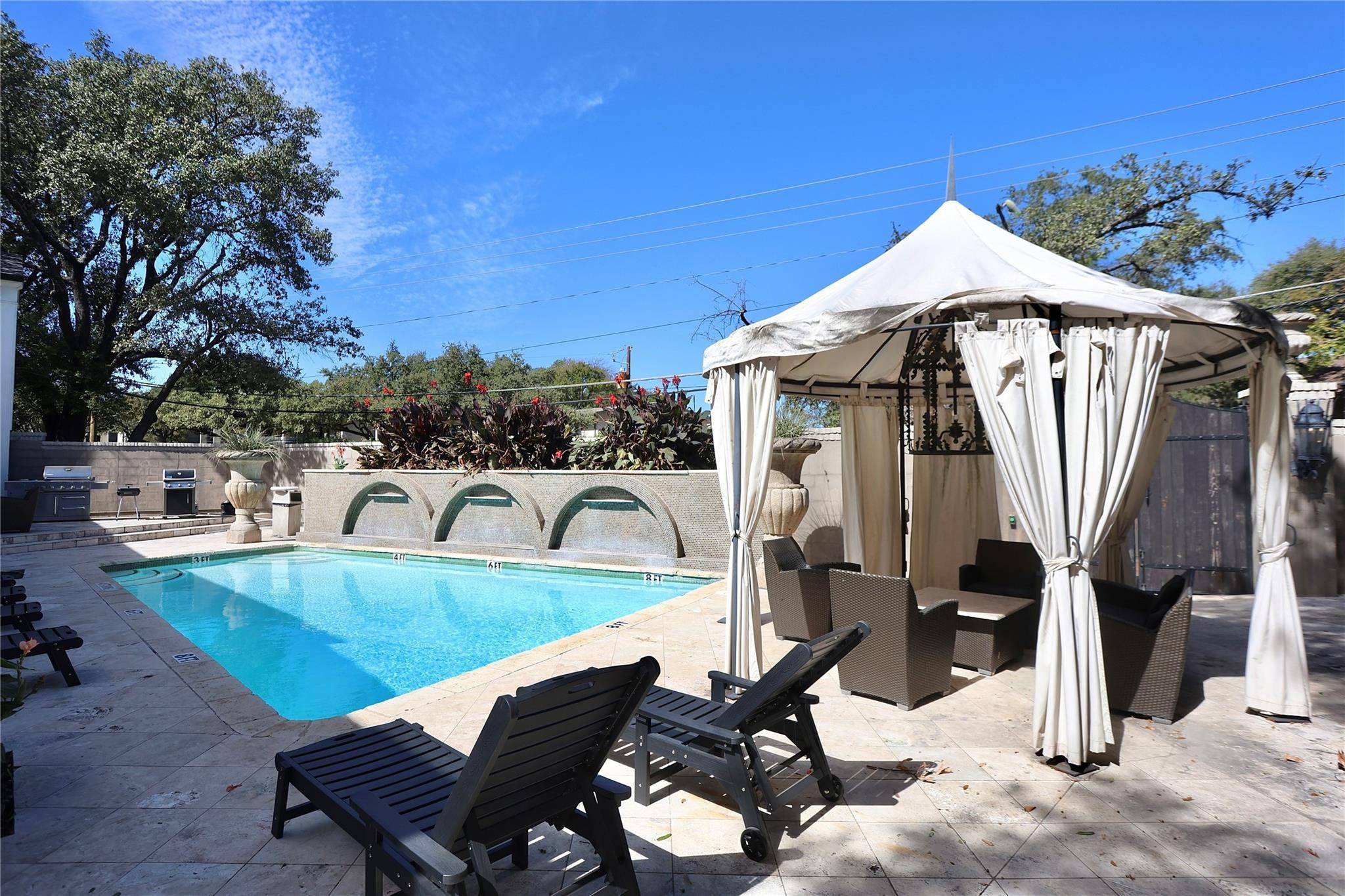 Dallas, TX 75230,7736 Meadow RD #203