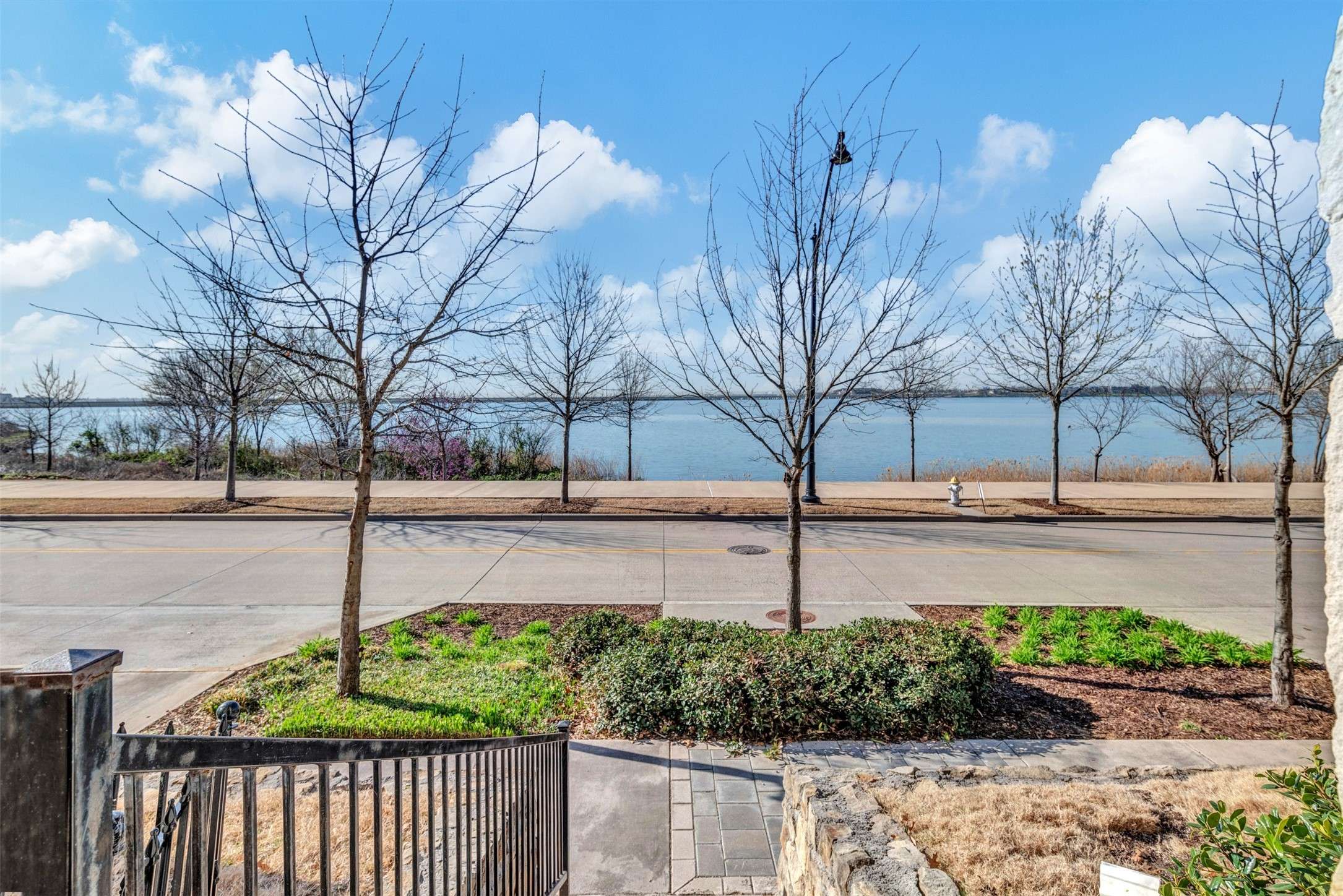 Rowlett, TX 75088,7429 Sunset BLVD