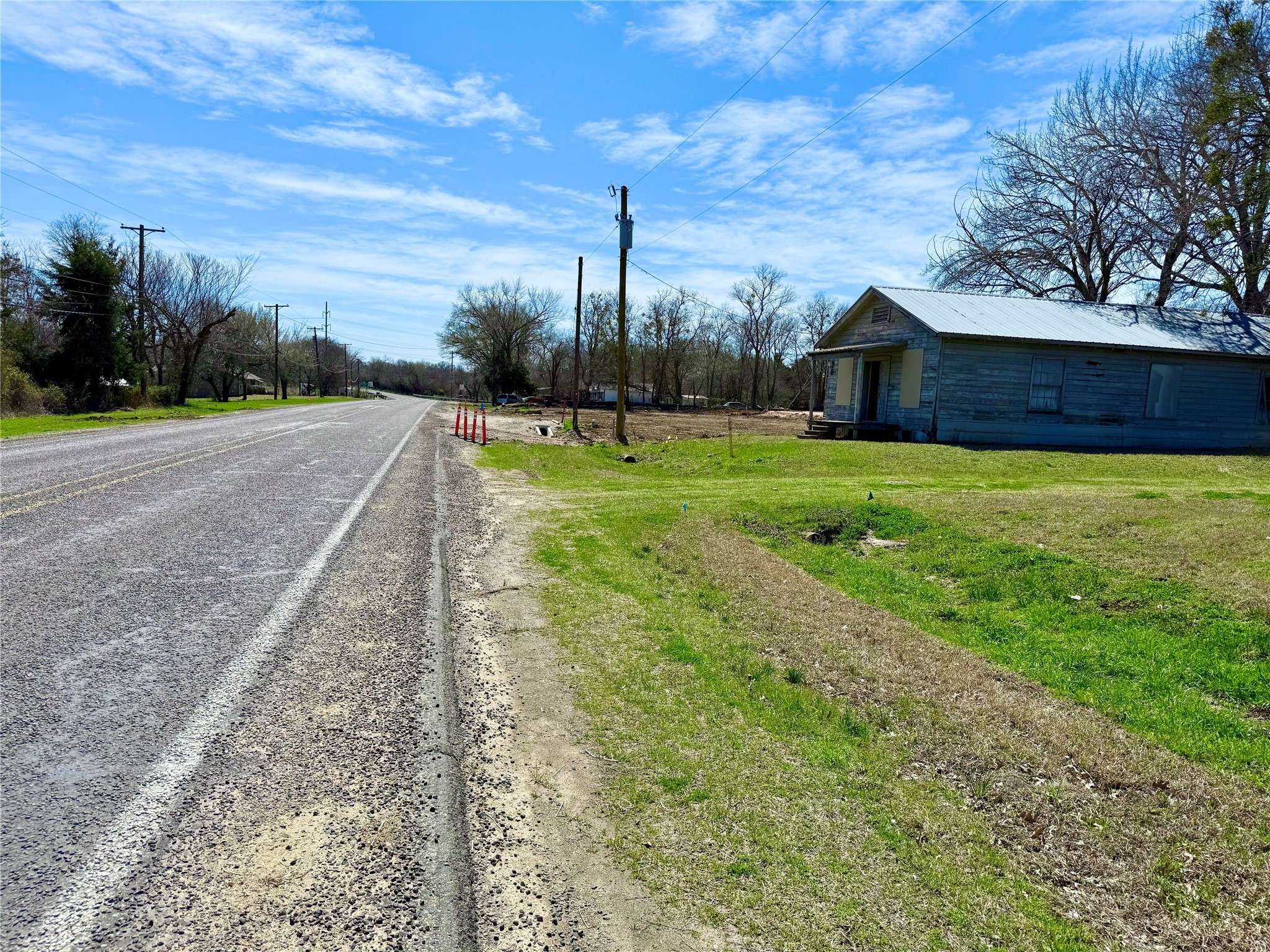 Bonham, TX 75418,115 S Center ST