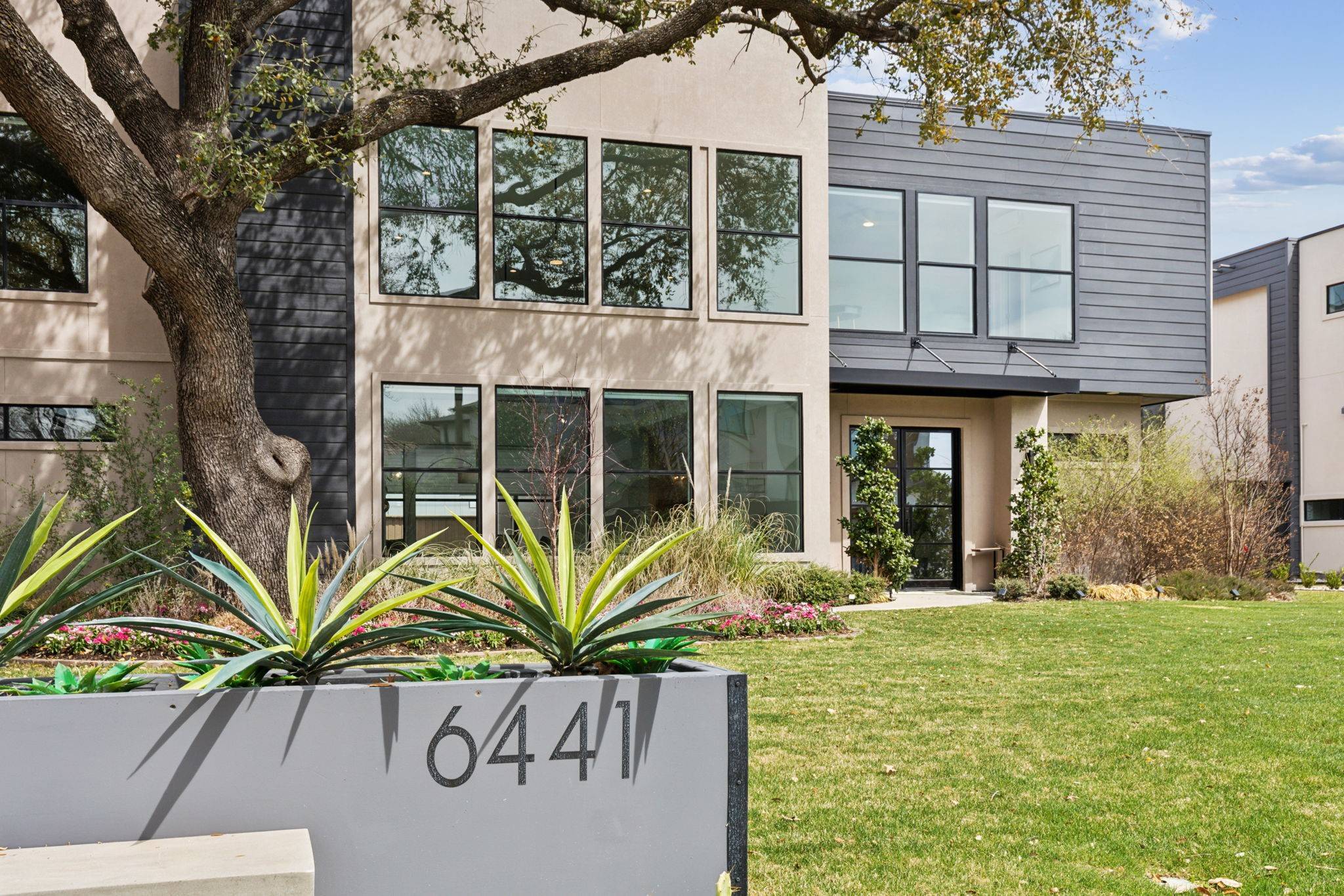 Dallas, TX 75230,6441 Royalton DR