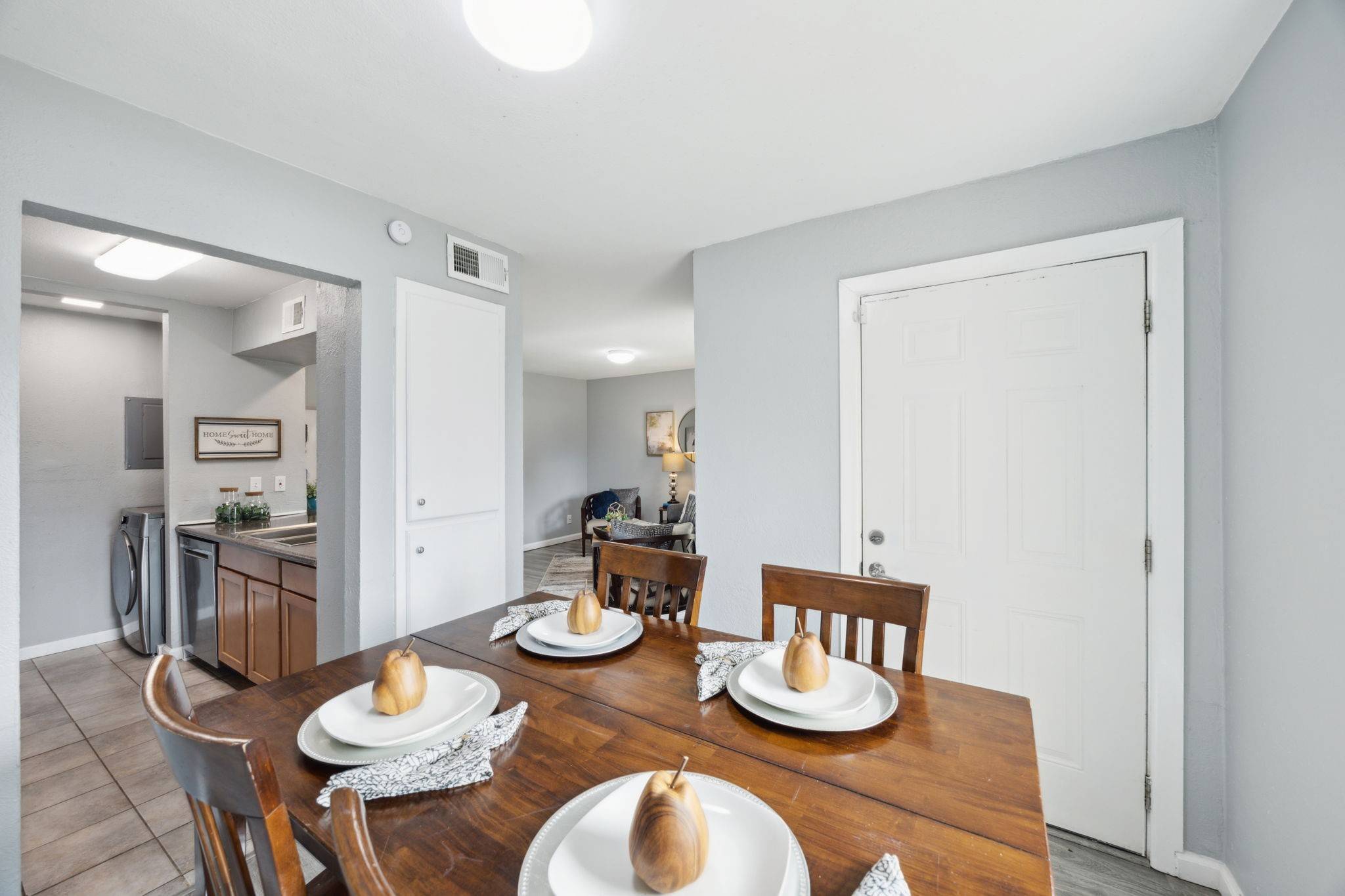 Garland, TX 75043,412 Valley Park DR