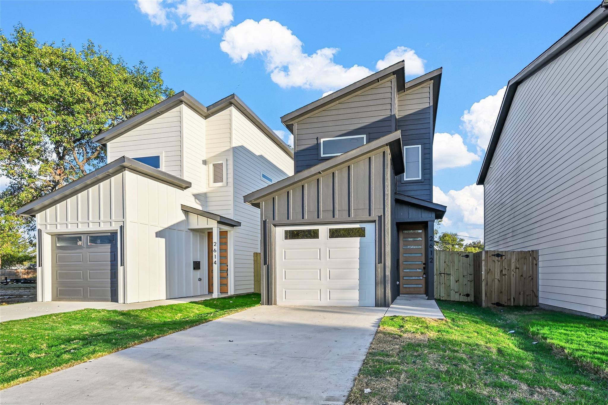 Dallas, TX 75215,2612 Peabody AVE